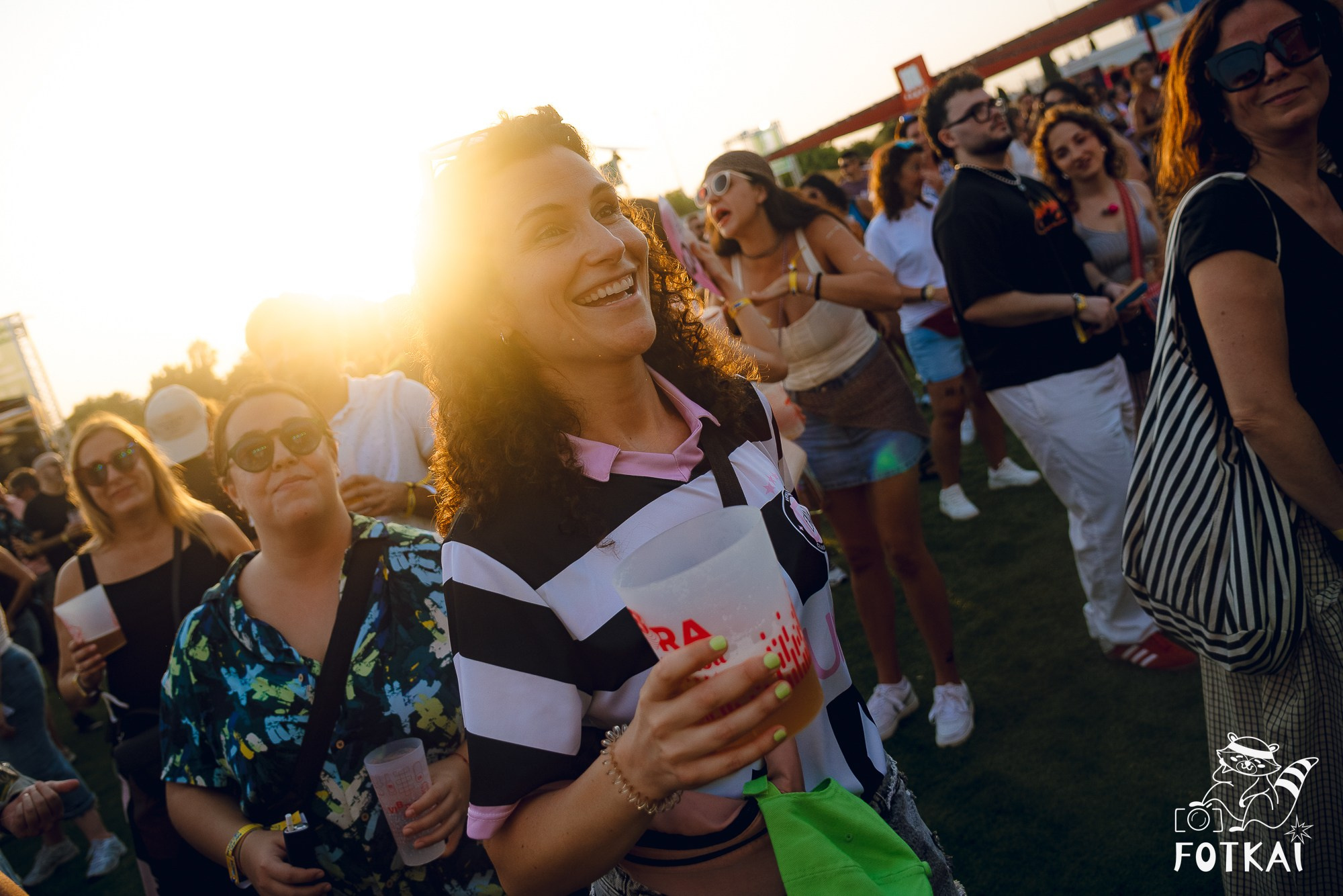 Low Festival 2026 — Full Concert Photo Report from the Opening Night in Torrevieja | FOTKAI