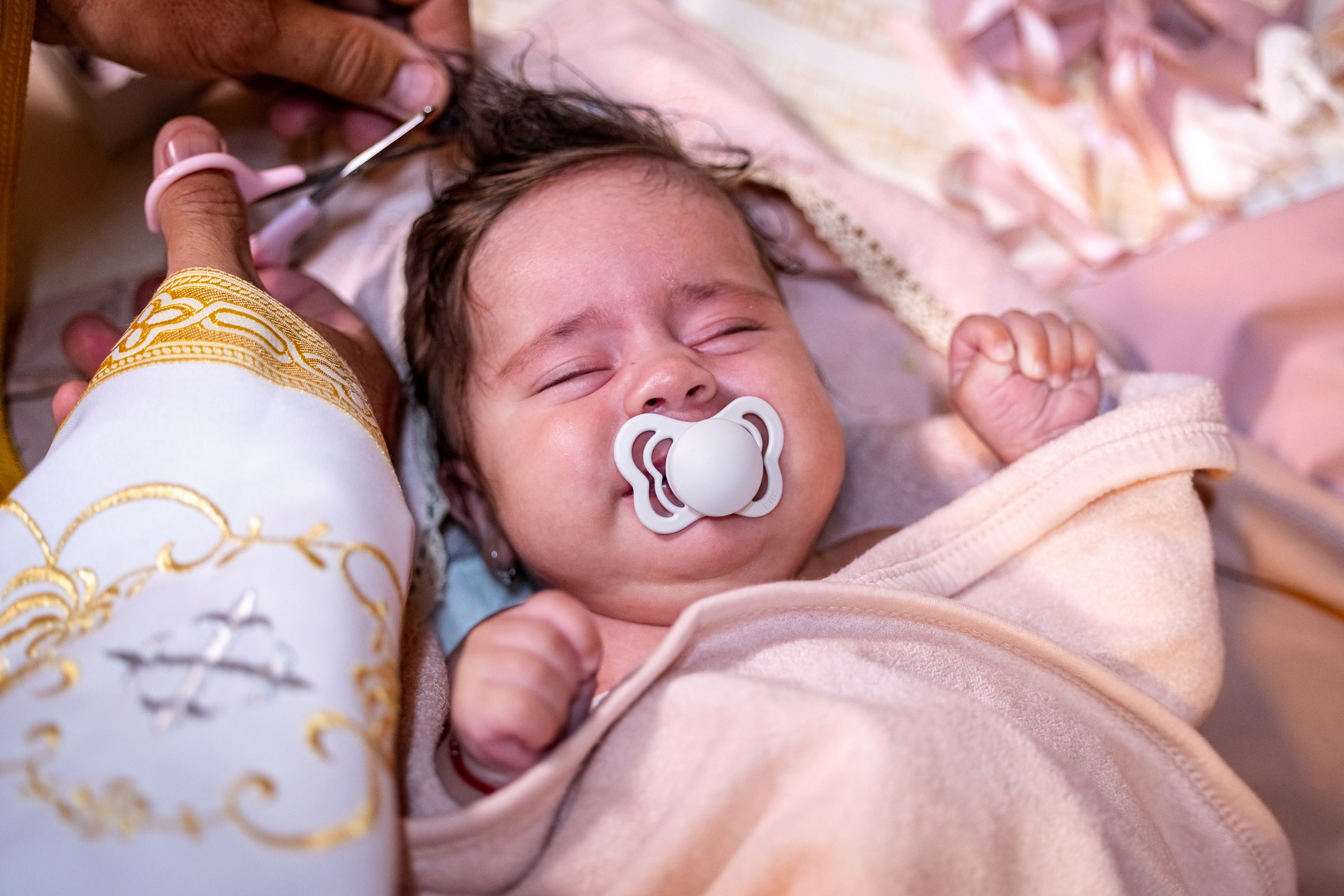 Iris Stefania. Moments By Gub