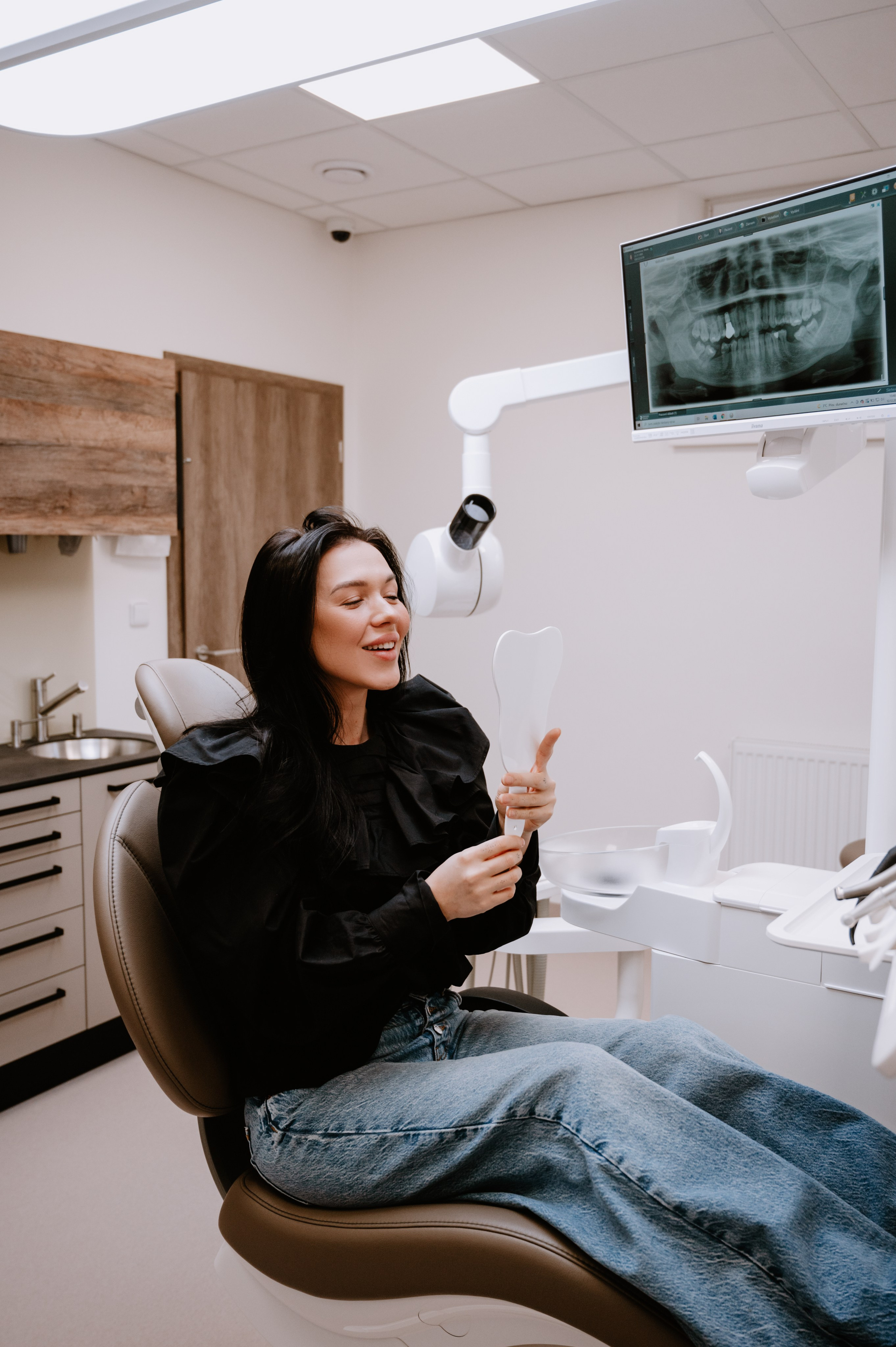 EDClinic dentistry in Prague. ANNA-MARIA PHOTO CONTENT CREATOR — фотограф, эстет, художник и визуальный эксперт в Instagram, работающий в Праге