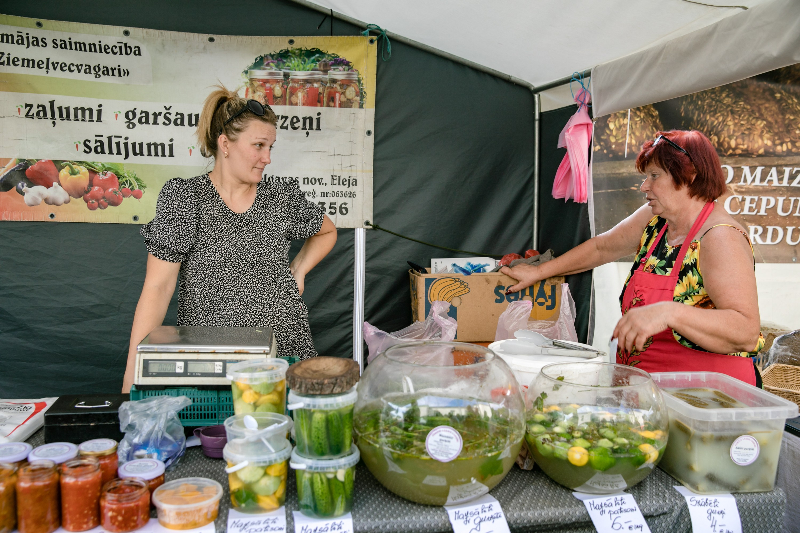 Carnikavas nēģu svētki/gadatirgus. Sandra Garanca Portrait and event photographer