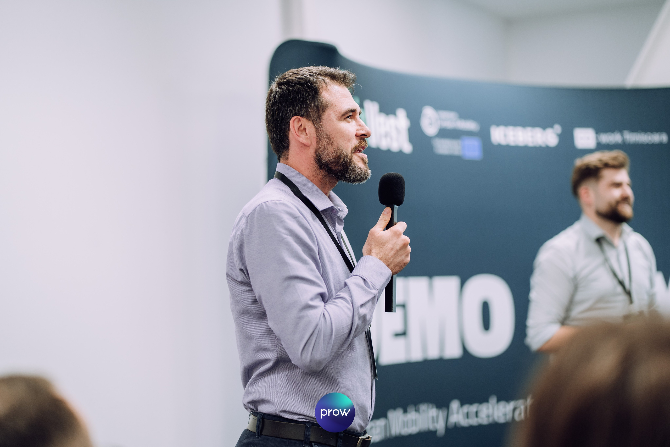 InVest DemoDay @ Cowork. Cozac Cristian Photographer