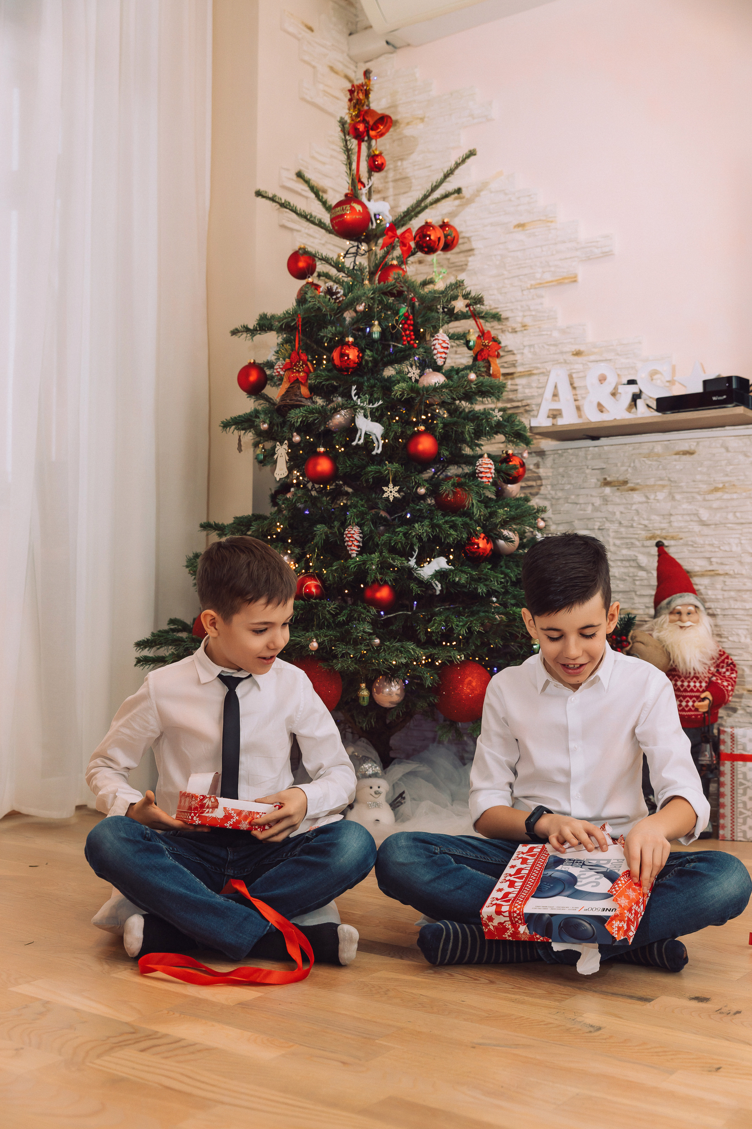 Christmas family. Photographer Eduard Nesterov | Фотограф — Эдуард Нестеров
