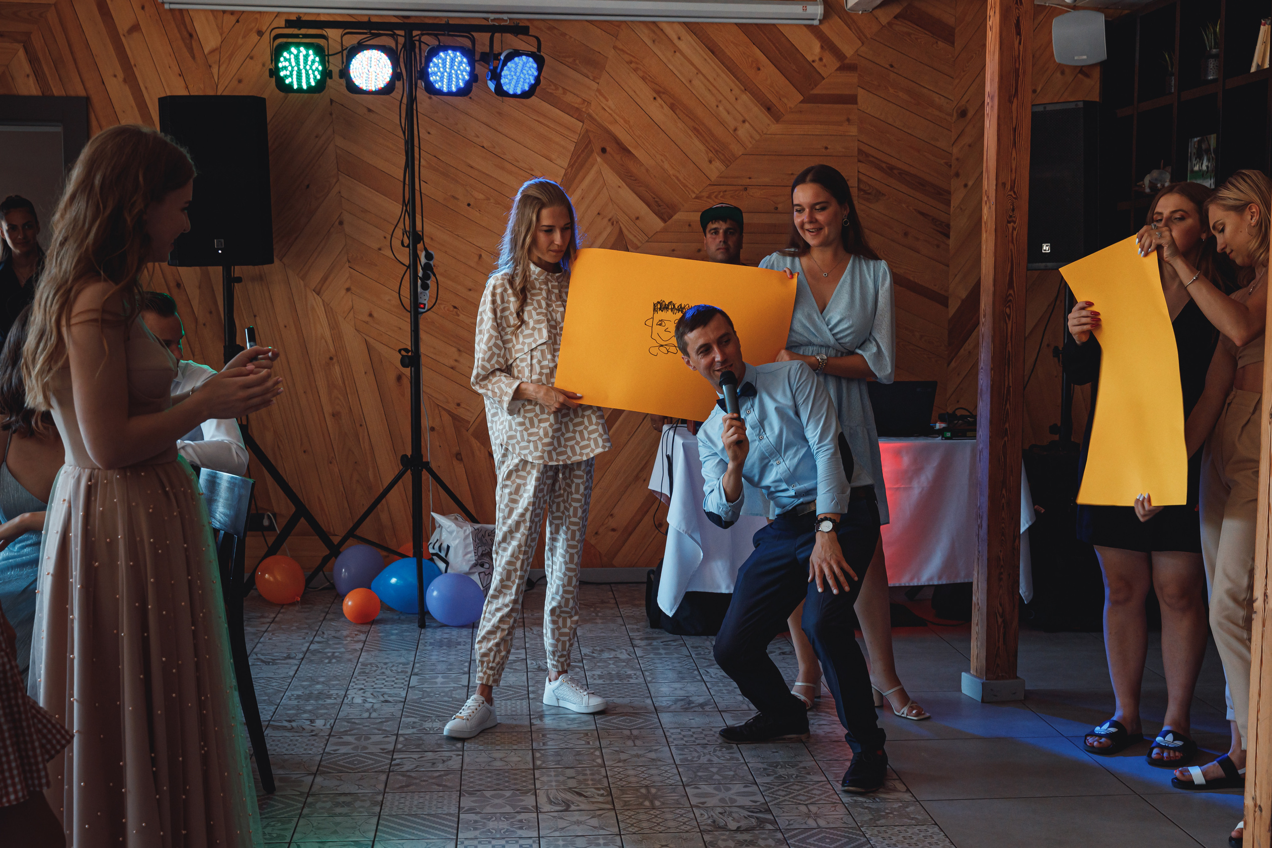 School graduation. Photographer Eduard Nesterov