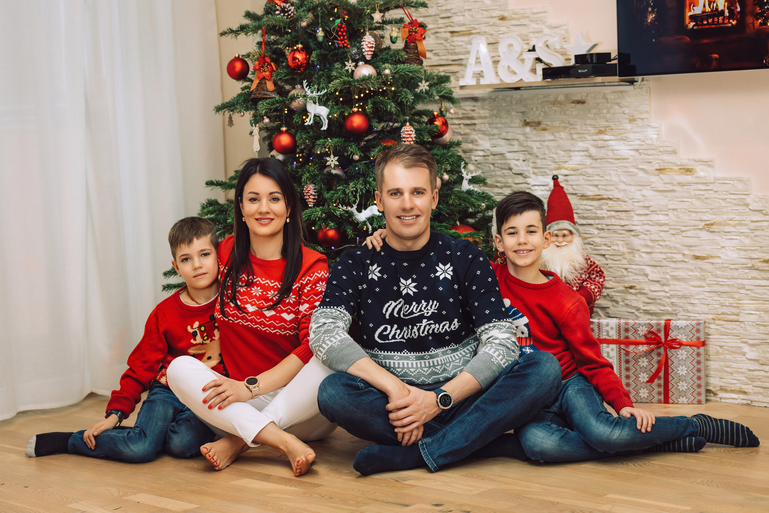 Christmas family. Photographer Eduard Nesterov | Фотограф — Эдуард Нестеров