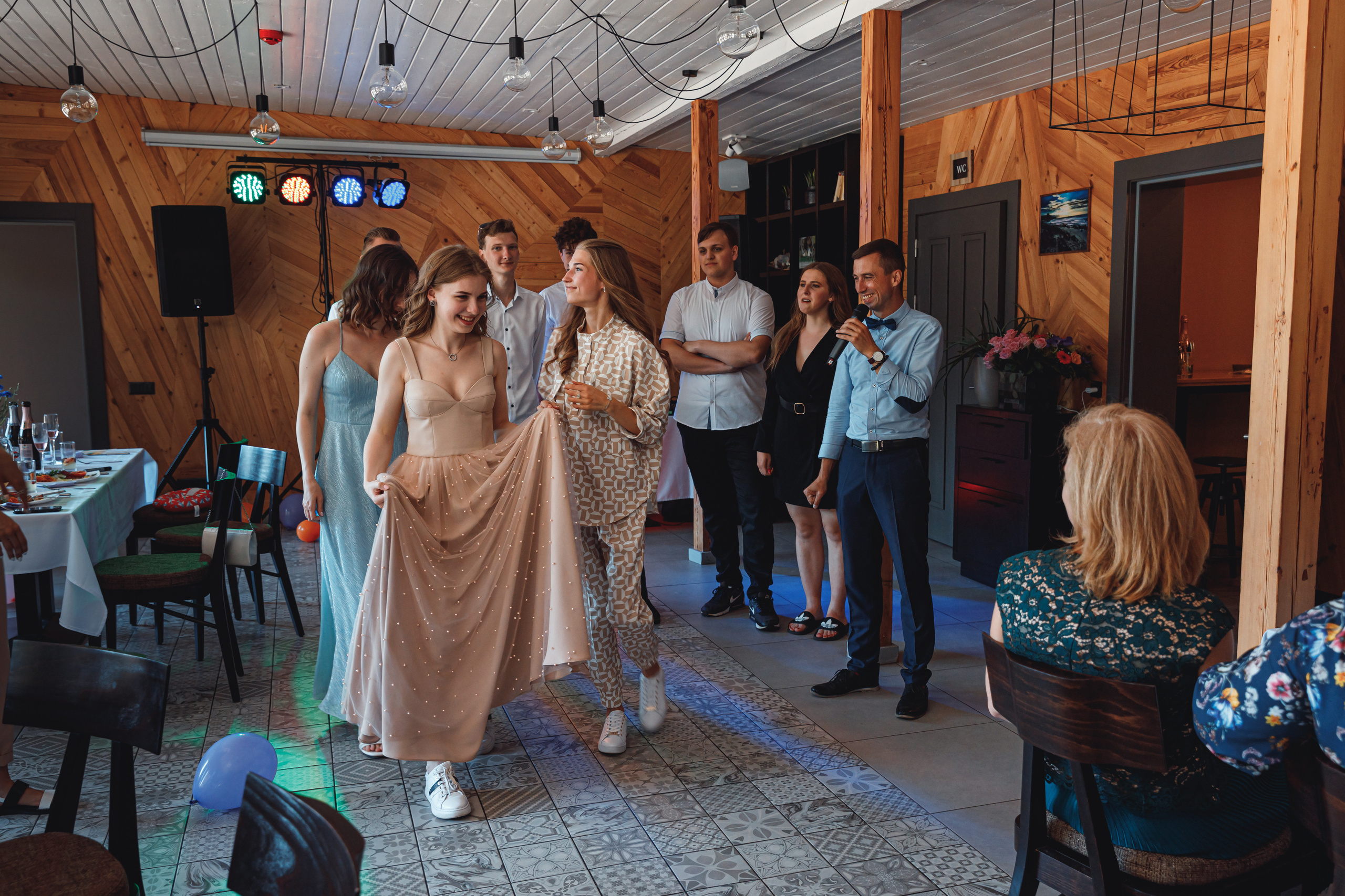 School graduation. Photographer Eduard Nesterov