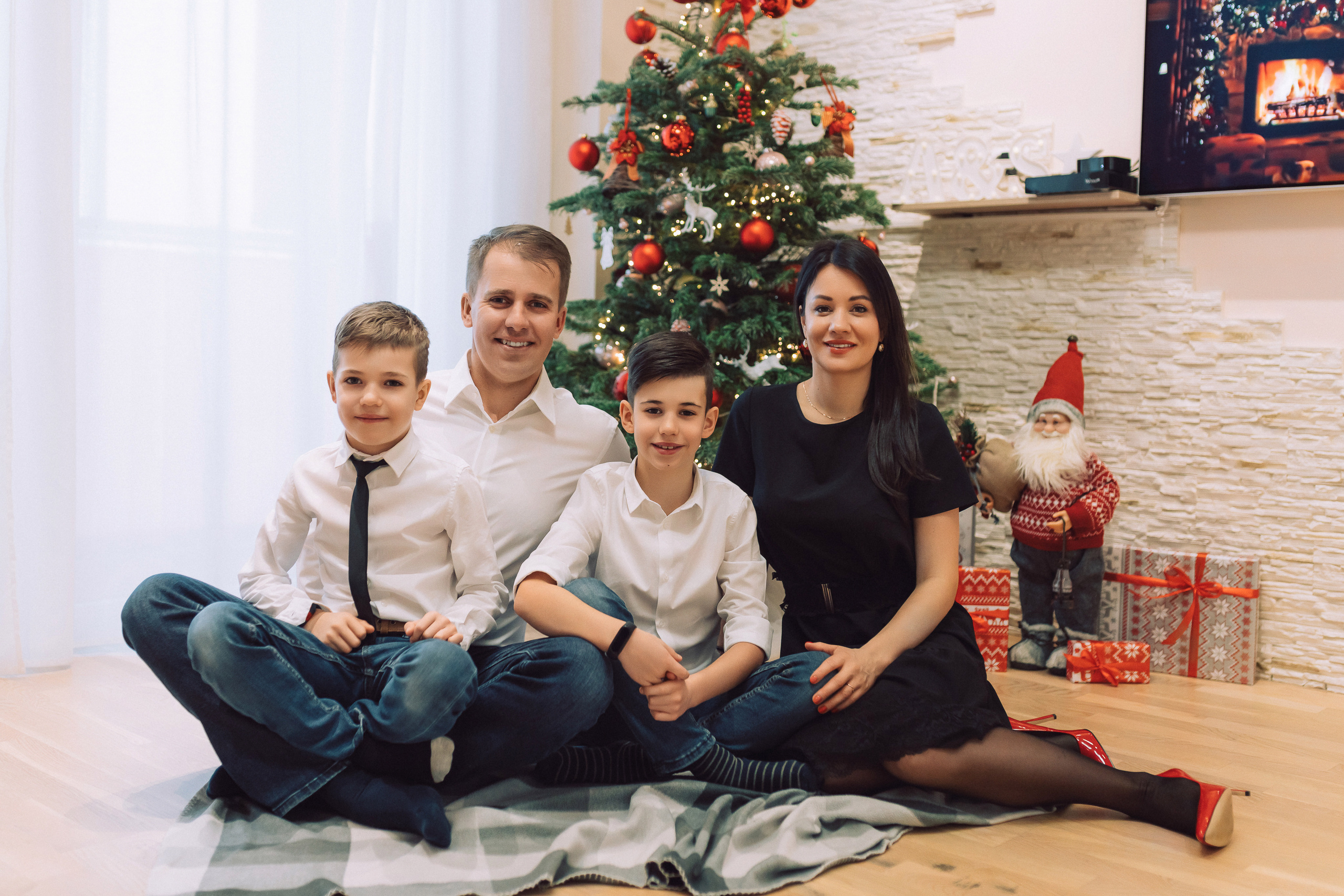 Christmas family. Photographer Eduard Nesterov | Фотограф — Эдуард Нестеров
