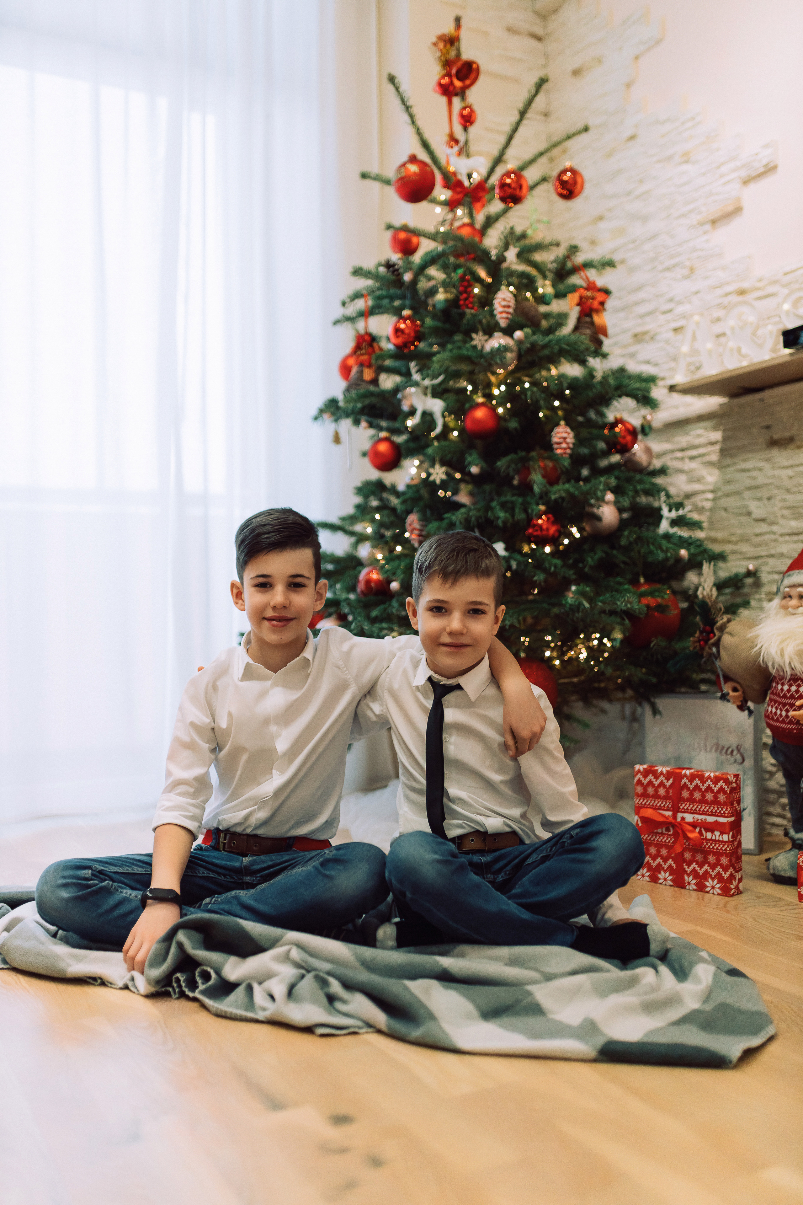Christmas family. Photographer Eduard Nesterov | Фотограф — Эдуард Нестеров