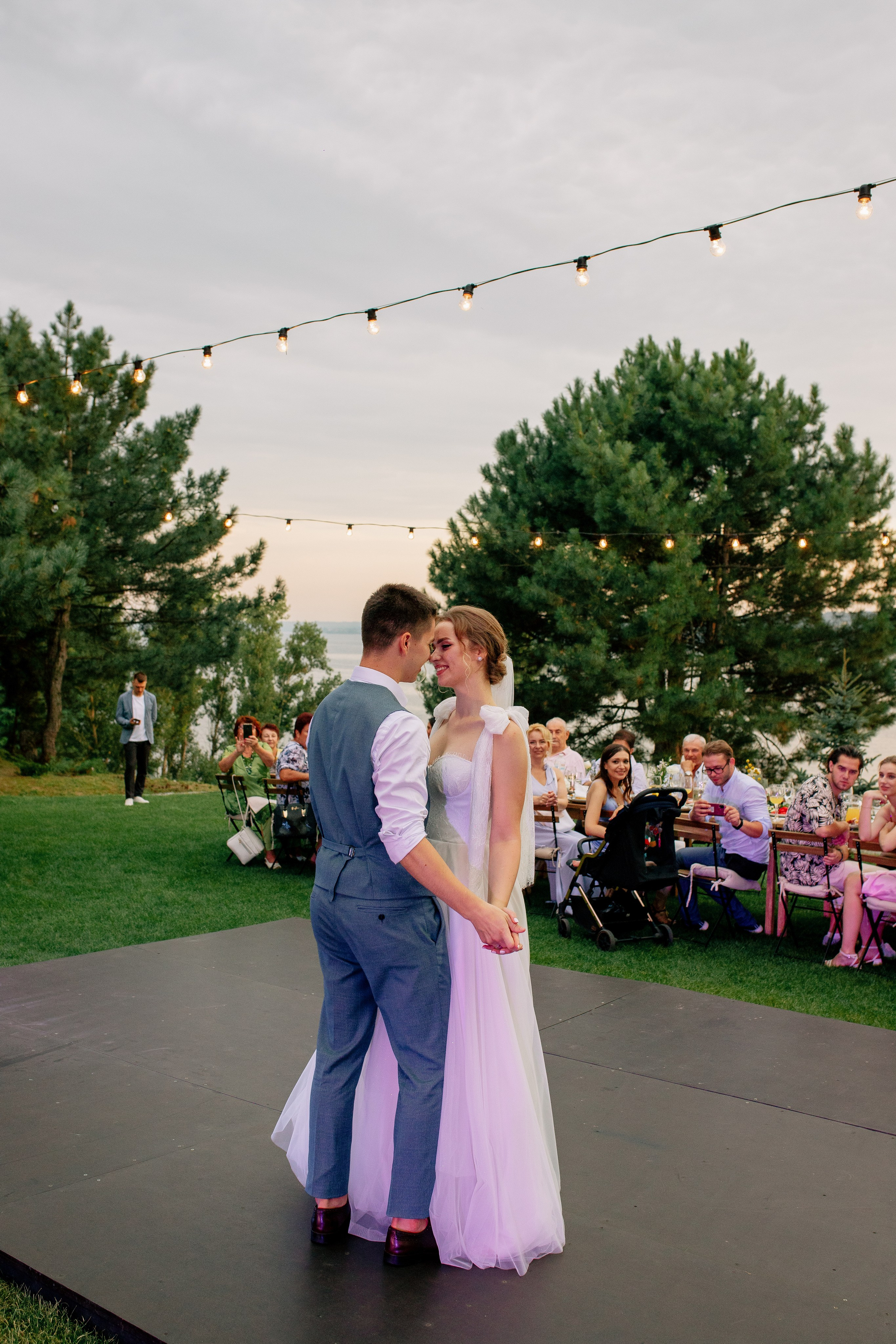 Reportage Wedding. Wedding photographer and videographer Europe