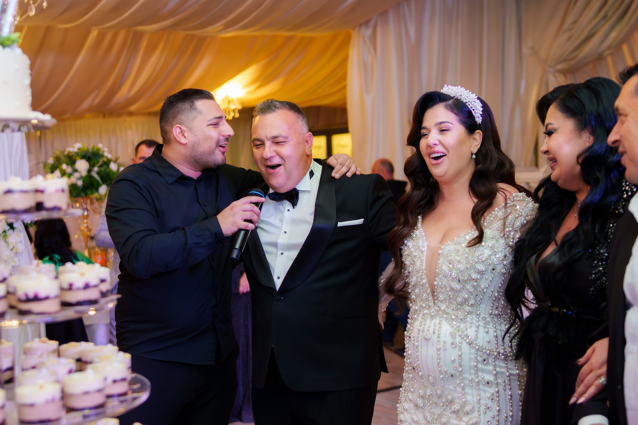 Emilia & Bogdan. B|P Weddings - Fotograf & Videograf - București||0730017811