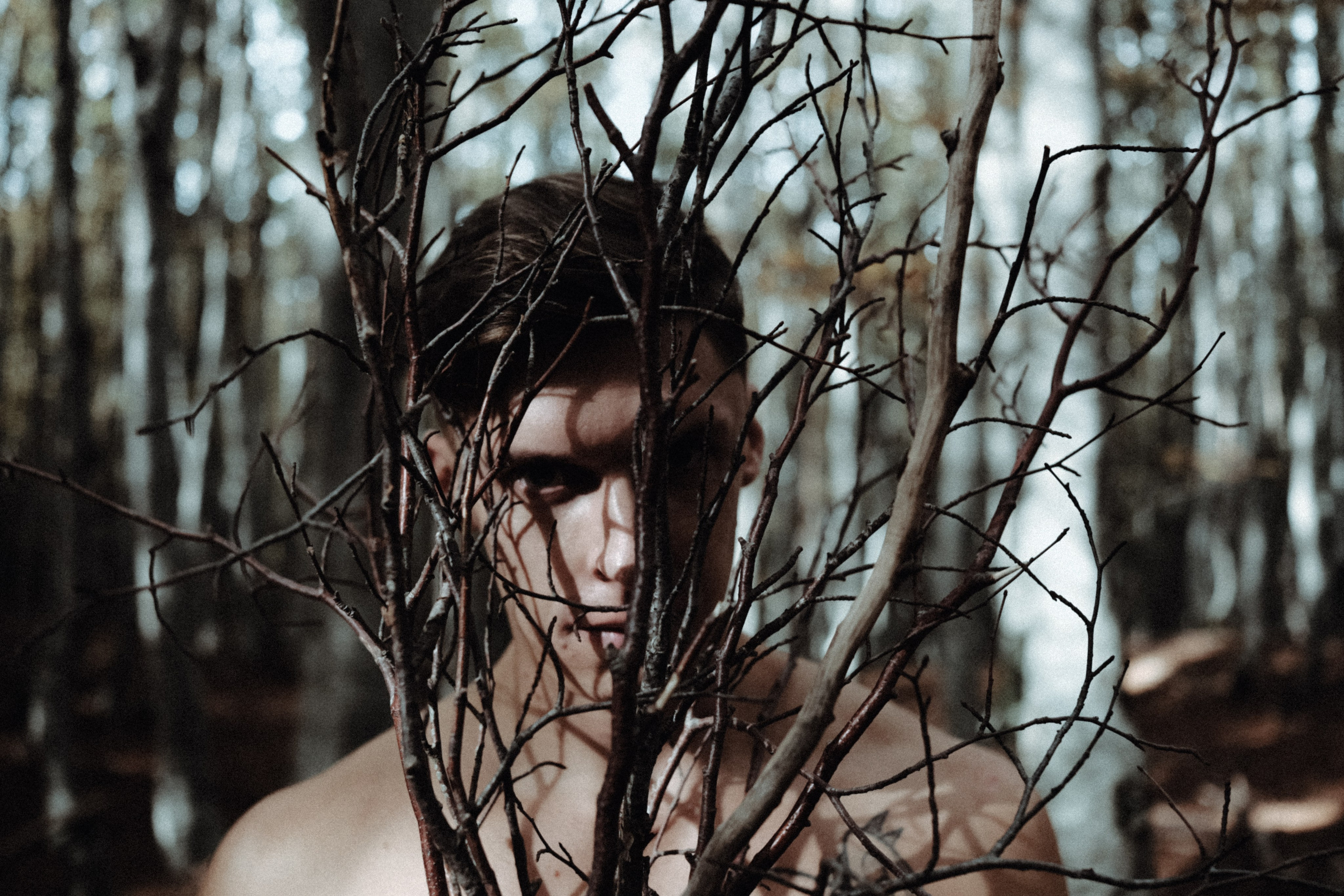 Nikita lost in the forest. Creative photographer in Madrid Anna Dvorianskaia