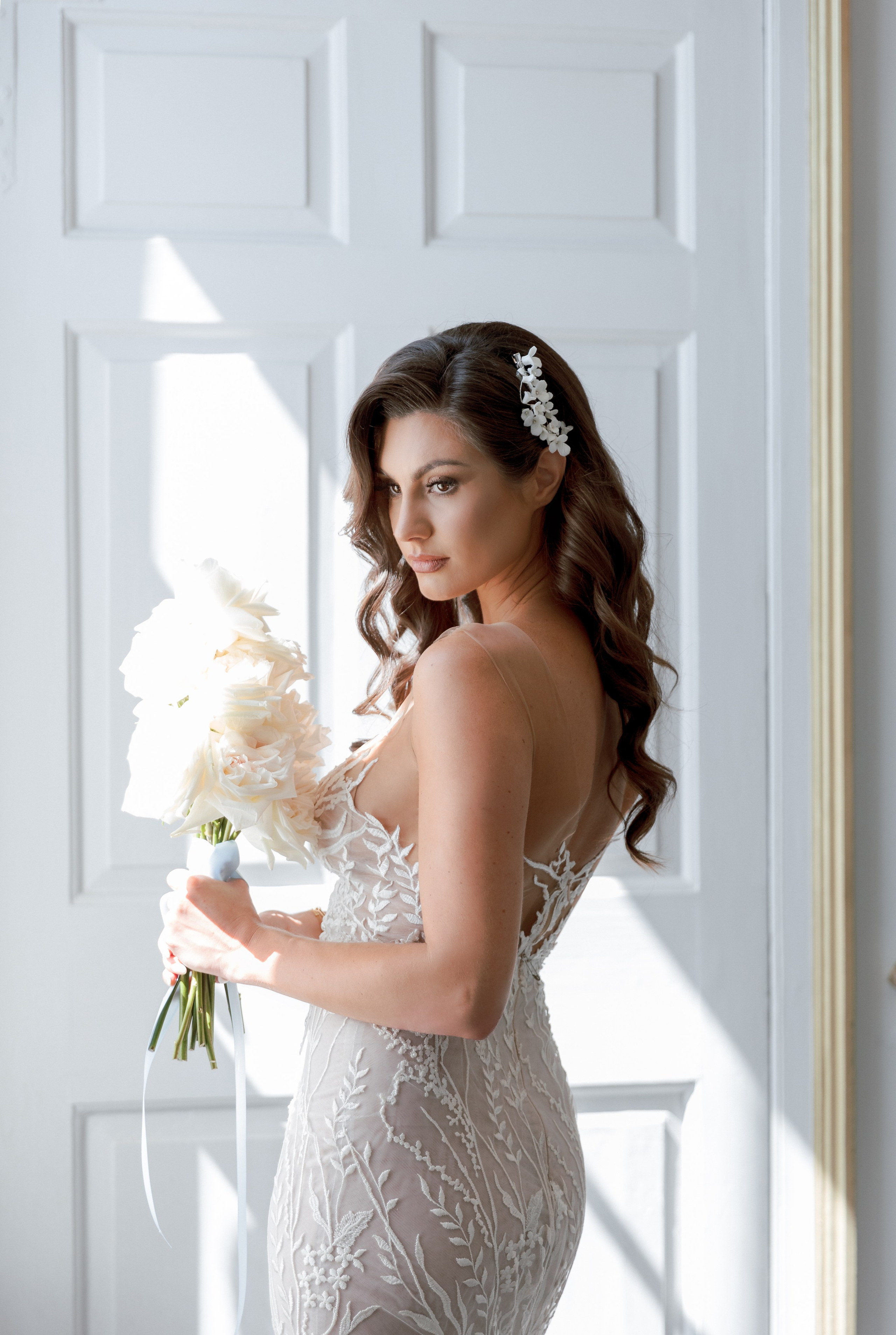 Regal Romance | Editorial Photoshoot at Gosfield Hall, London Estat. YES I DO PRODUCTION — Wedding photography&videography