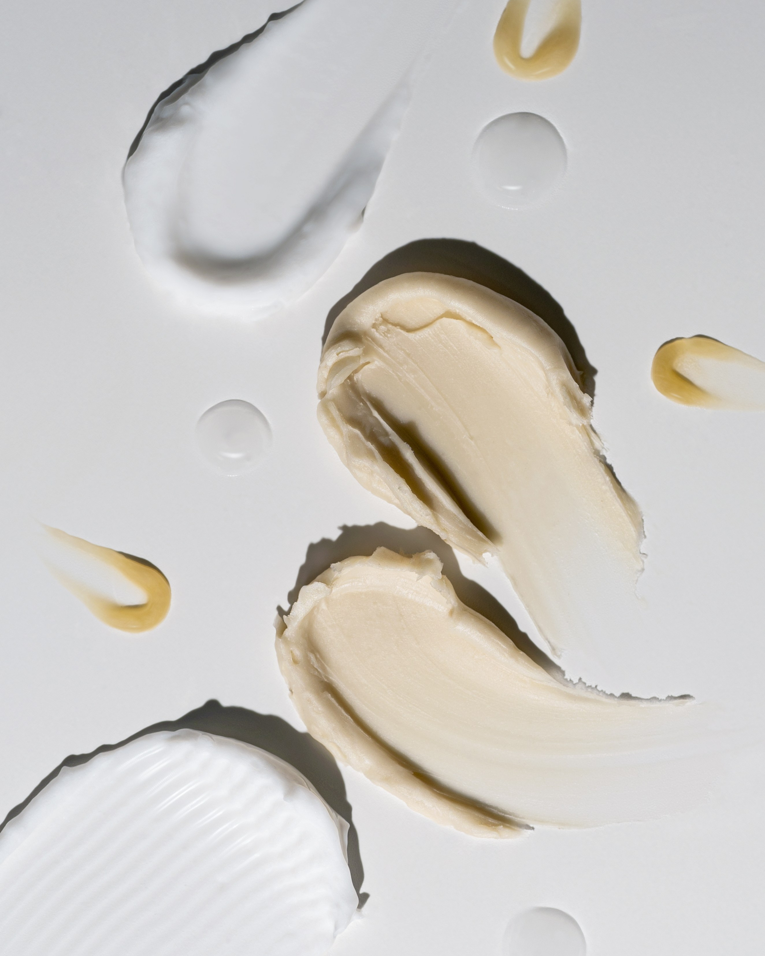 Swatch retouching — realistic product texture, clean layout, true-to-life shades