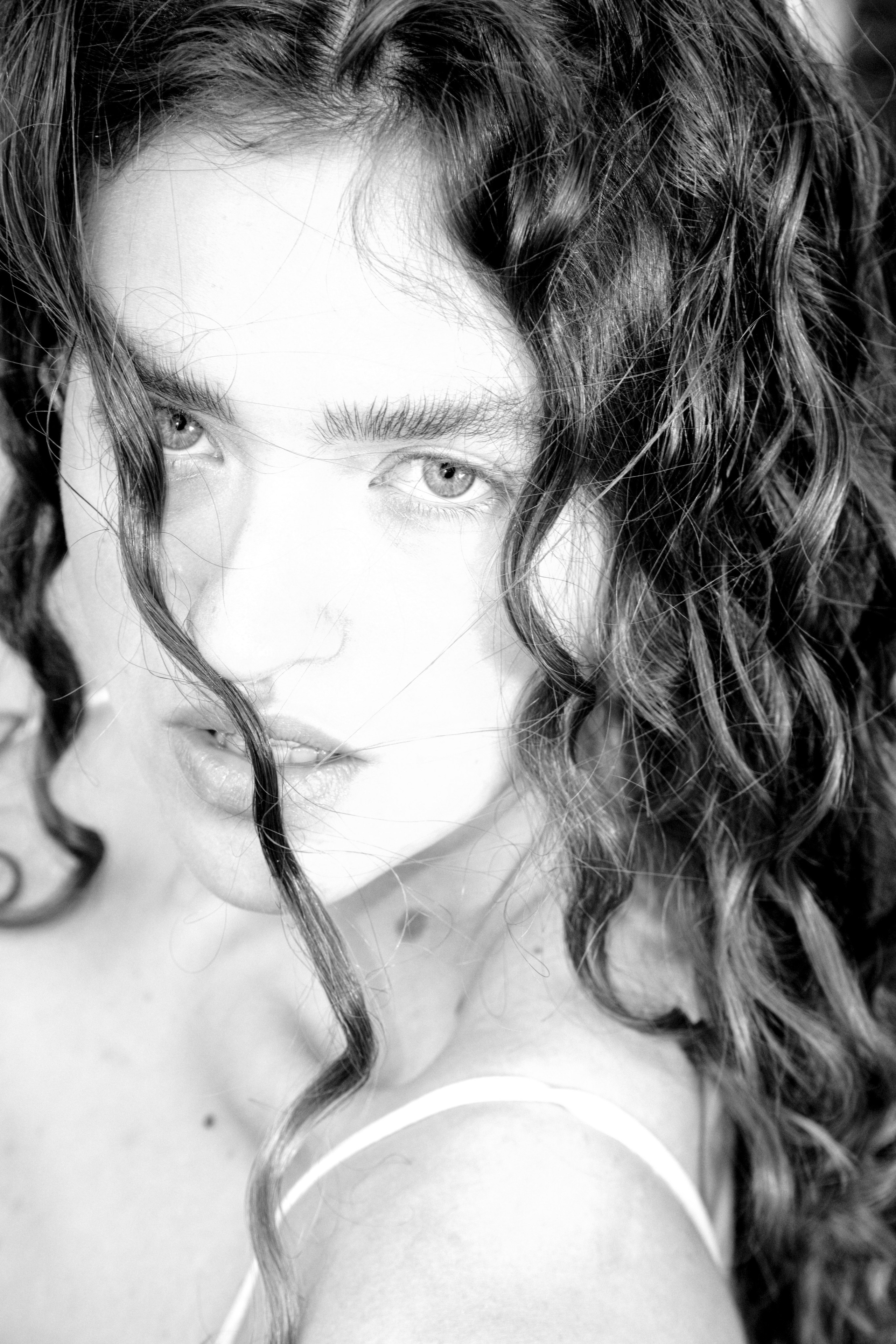 Hinga. Meeste ja naiste fotograaf Tallinnas Anna Sipari