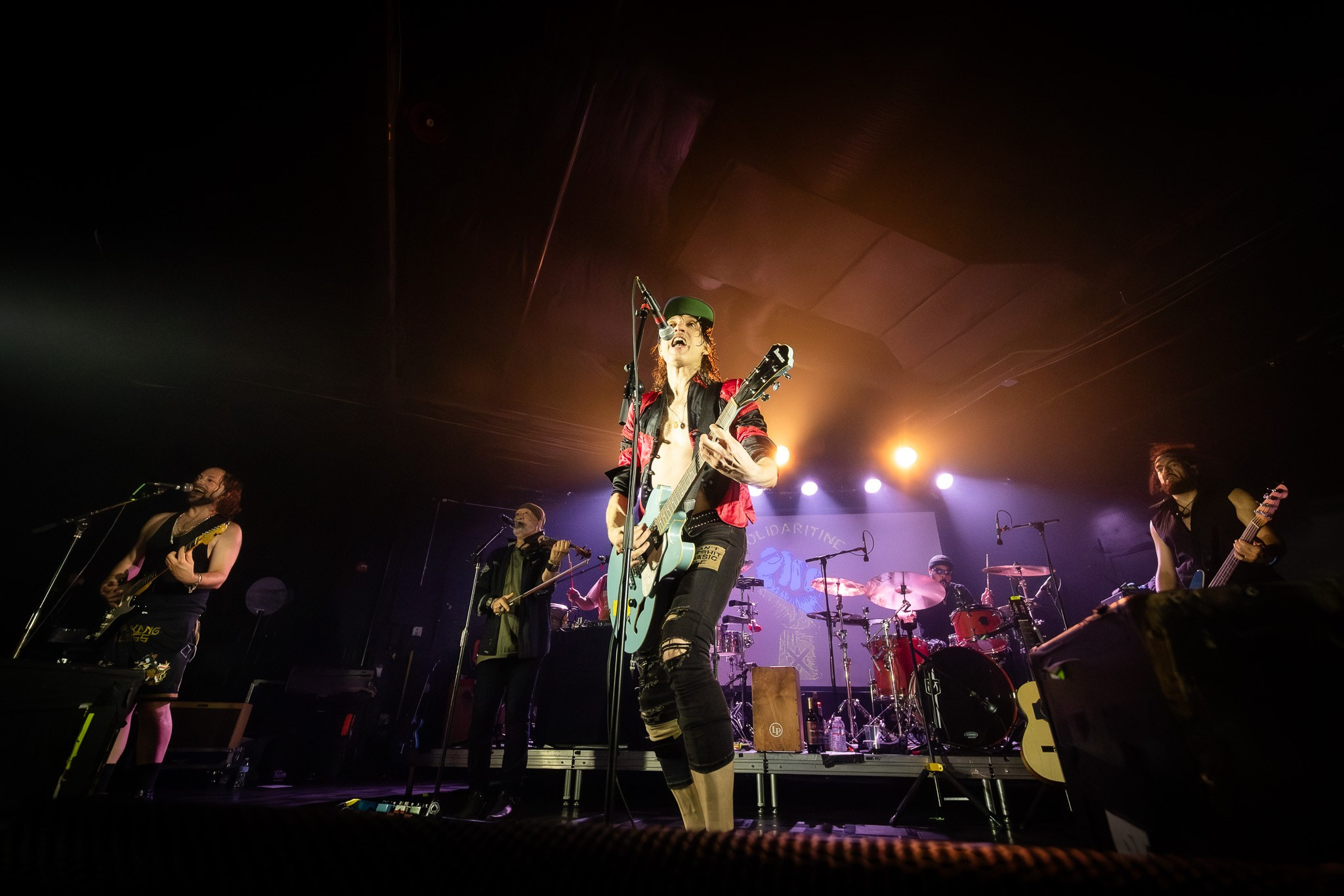GOGOL BORDELLO / SACRAMENTO. Reportage concert portrait photography in the San Francisco Bay Area