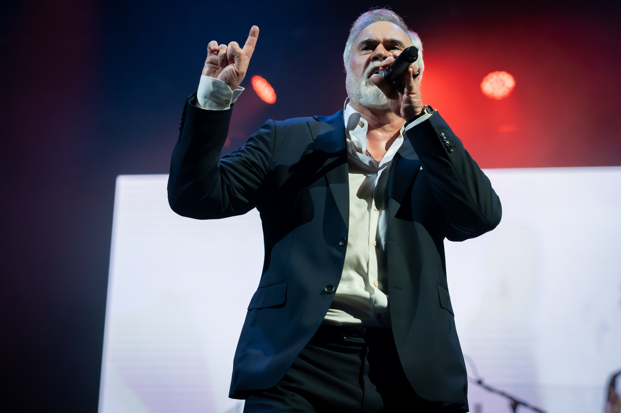 VALERY MELADZE. Reportage concert portrait photography in the San Francisco Bay Area