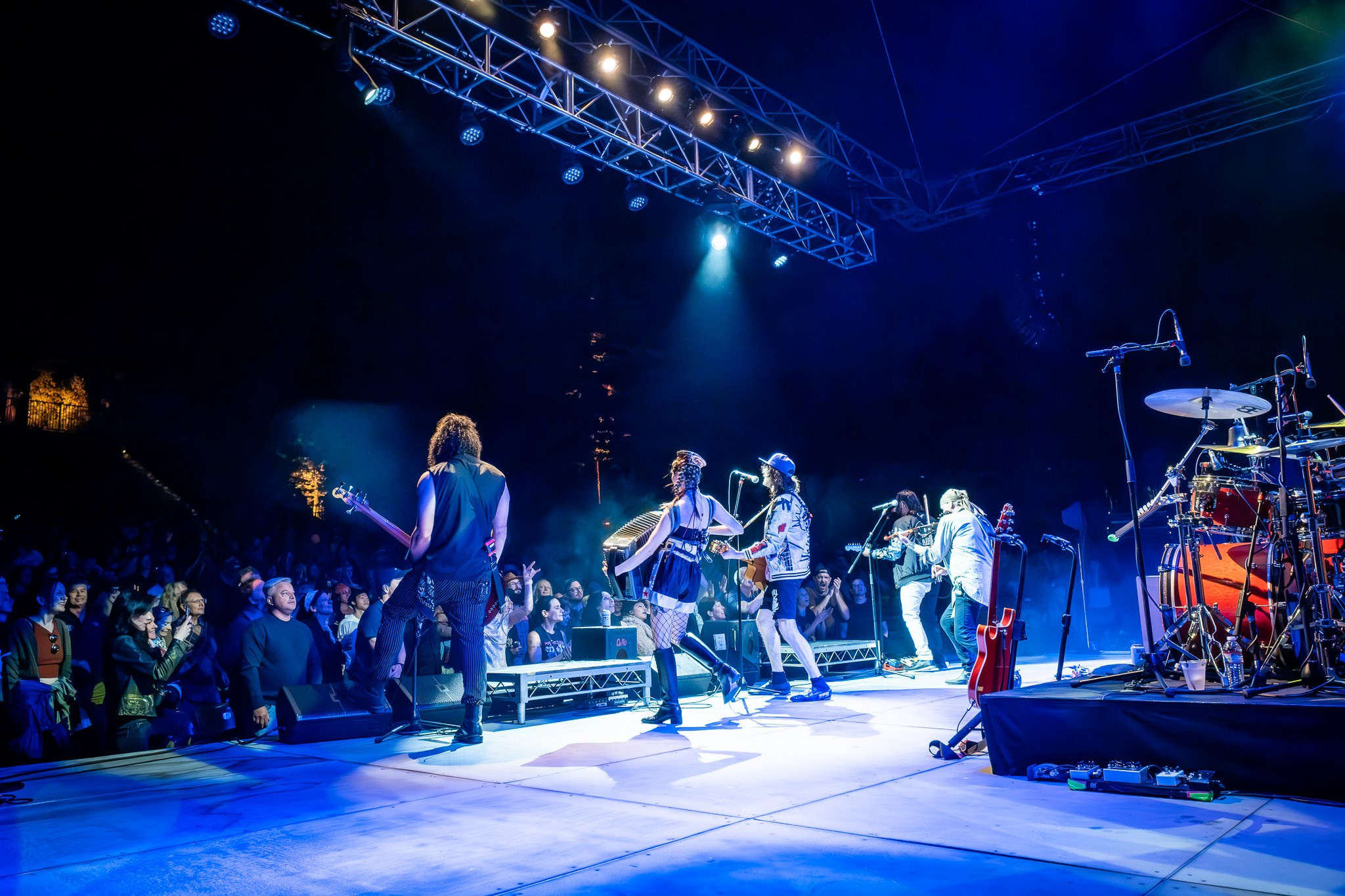 GOGOL BORDELLO / SARATOGA / CA. Reportage concert portrait photography in the San Francisco Bay Area