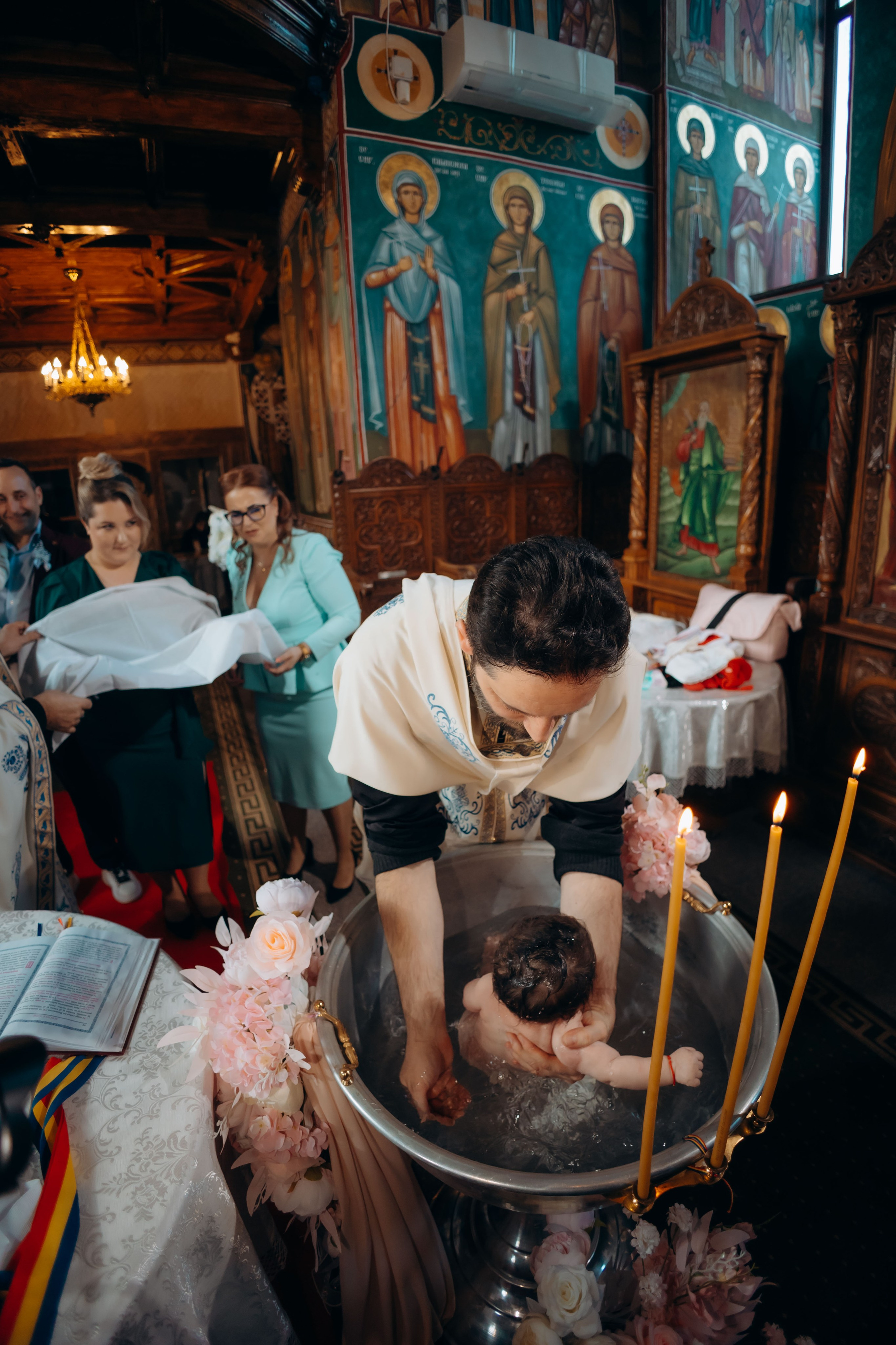 Povestea voastră, regizată de noi |Cristi Turculet Videograf Nuntă Suceava | wedding highlight. Servicii foto-video profesionale, pentru momente de neuitat