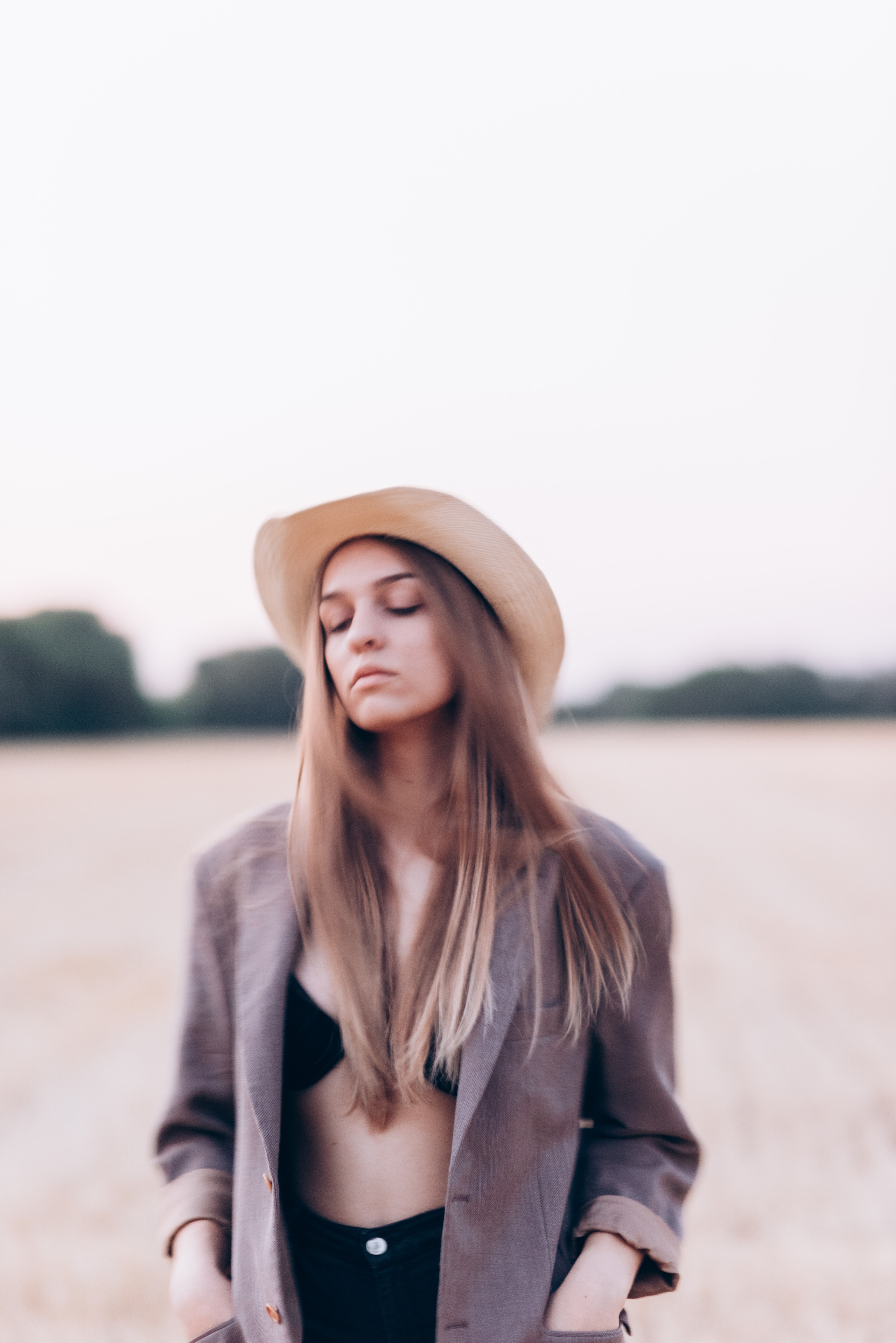 SOMMER. Photographer and videographer in Norway and Slovakia Andrea Zemko