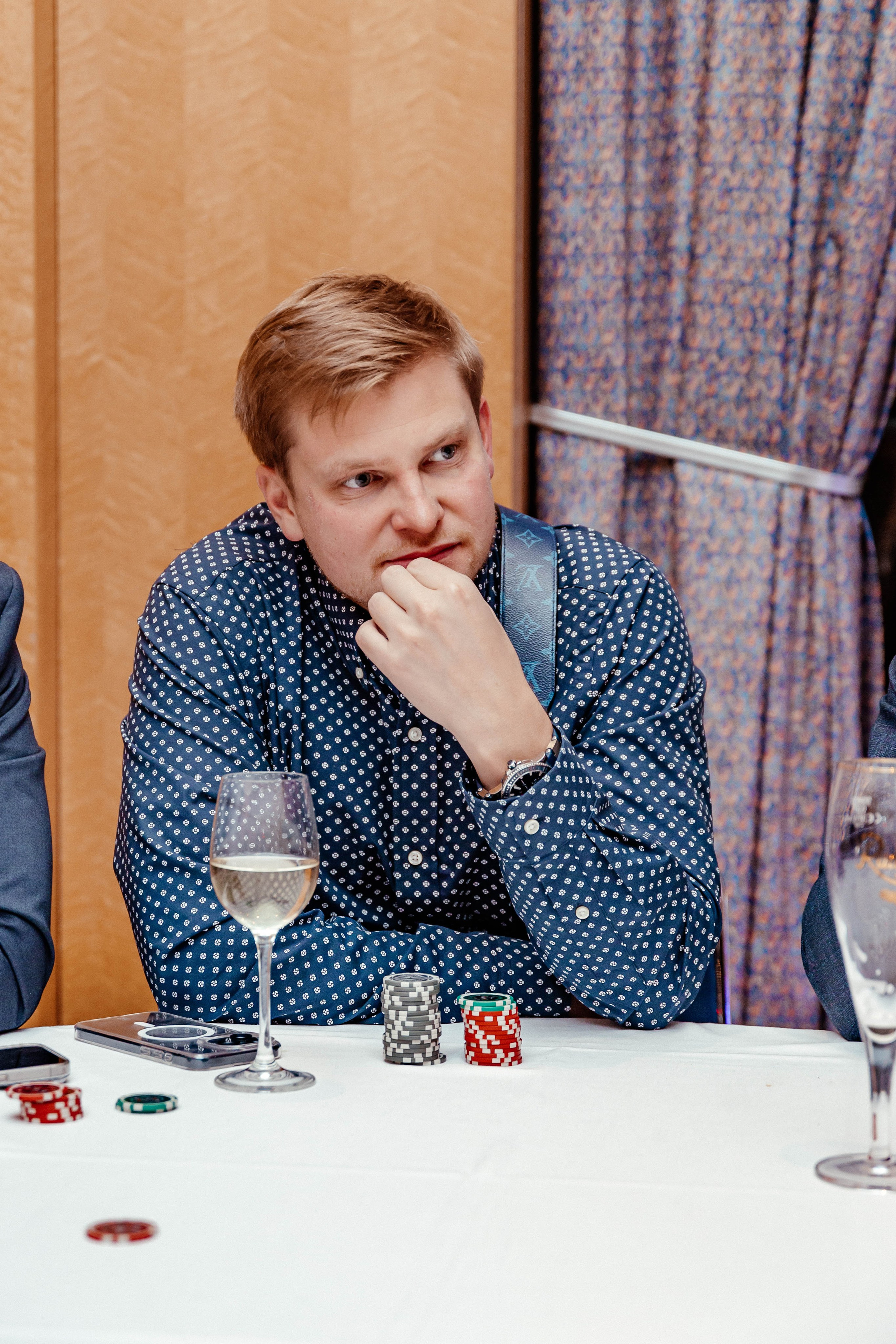 Club Bizon. Portrait family photographer in Berlin Elena Zakh