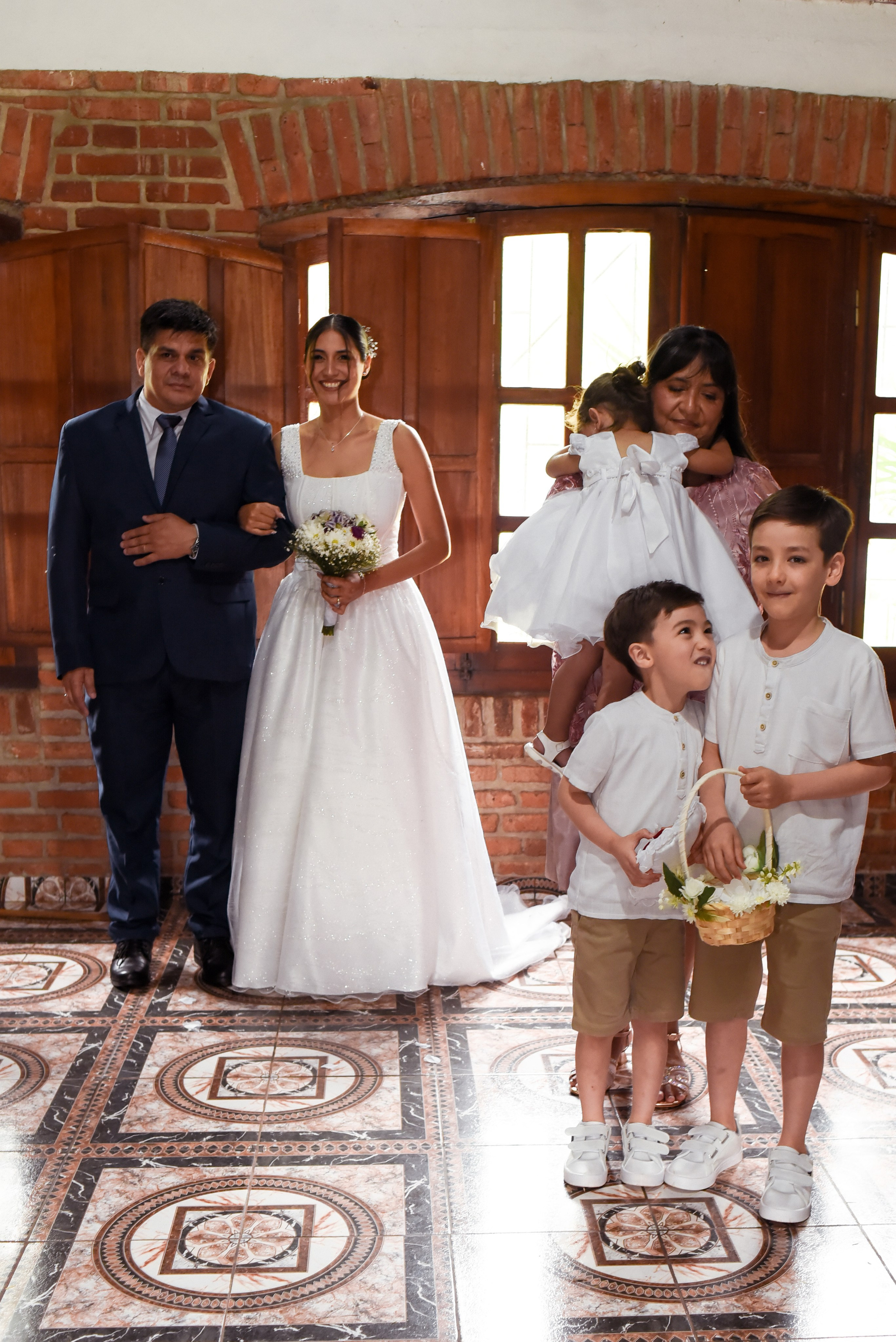 Micaela & Fernando. Fotografo de casamiento en misiones y fotógrafo de familia  Posadas