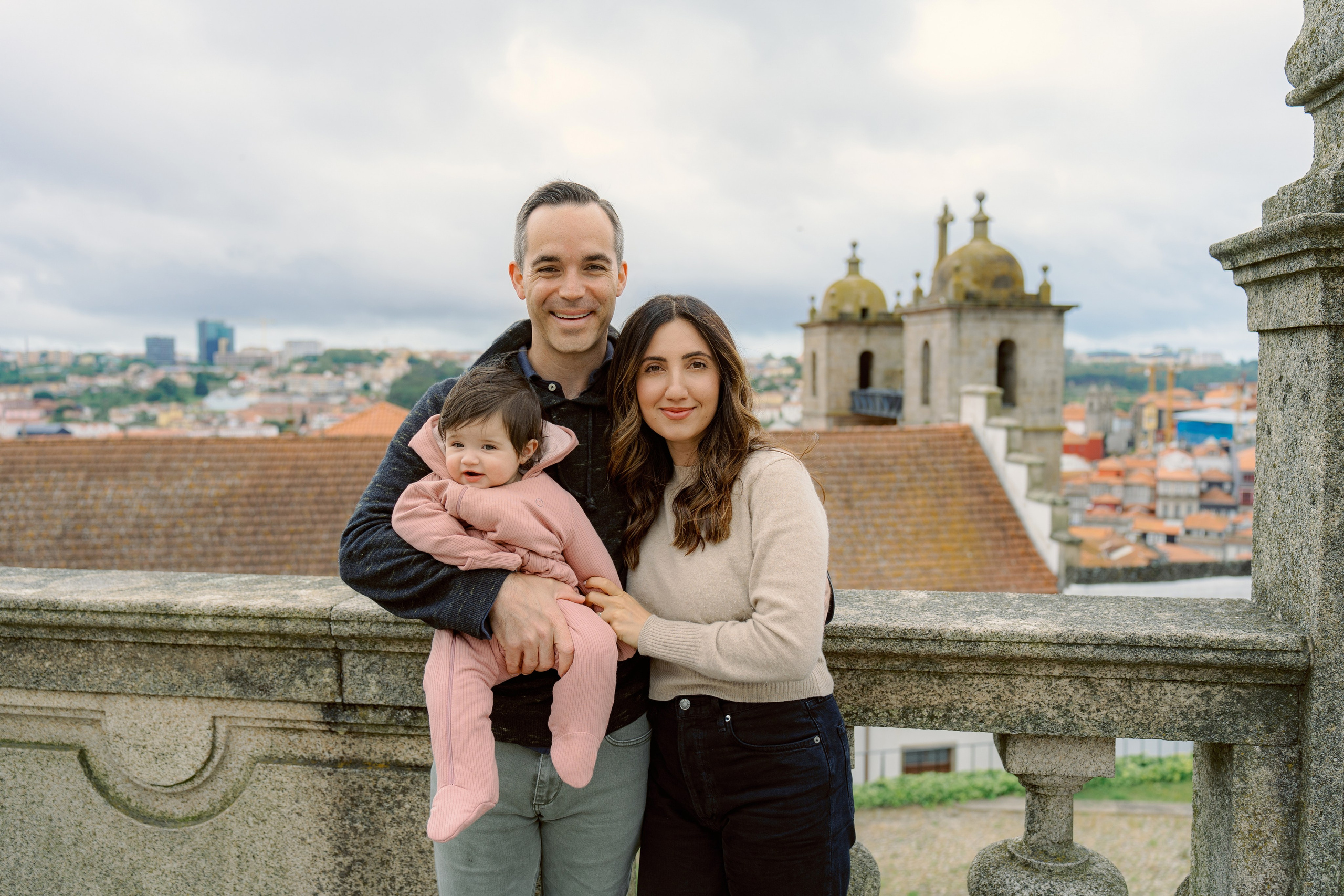 Семейная фотосессия в Порту. Фотограф в Португалии Полина Готовая