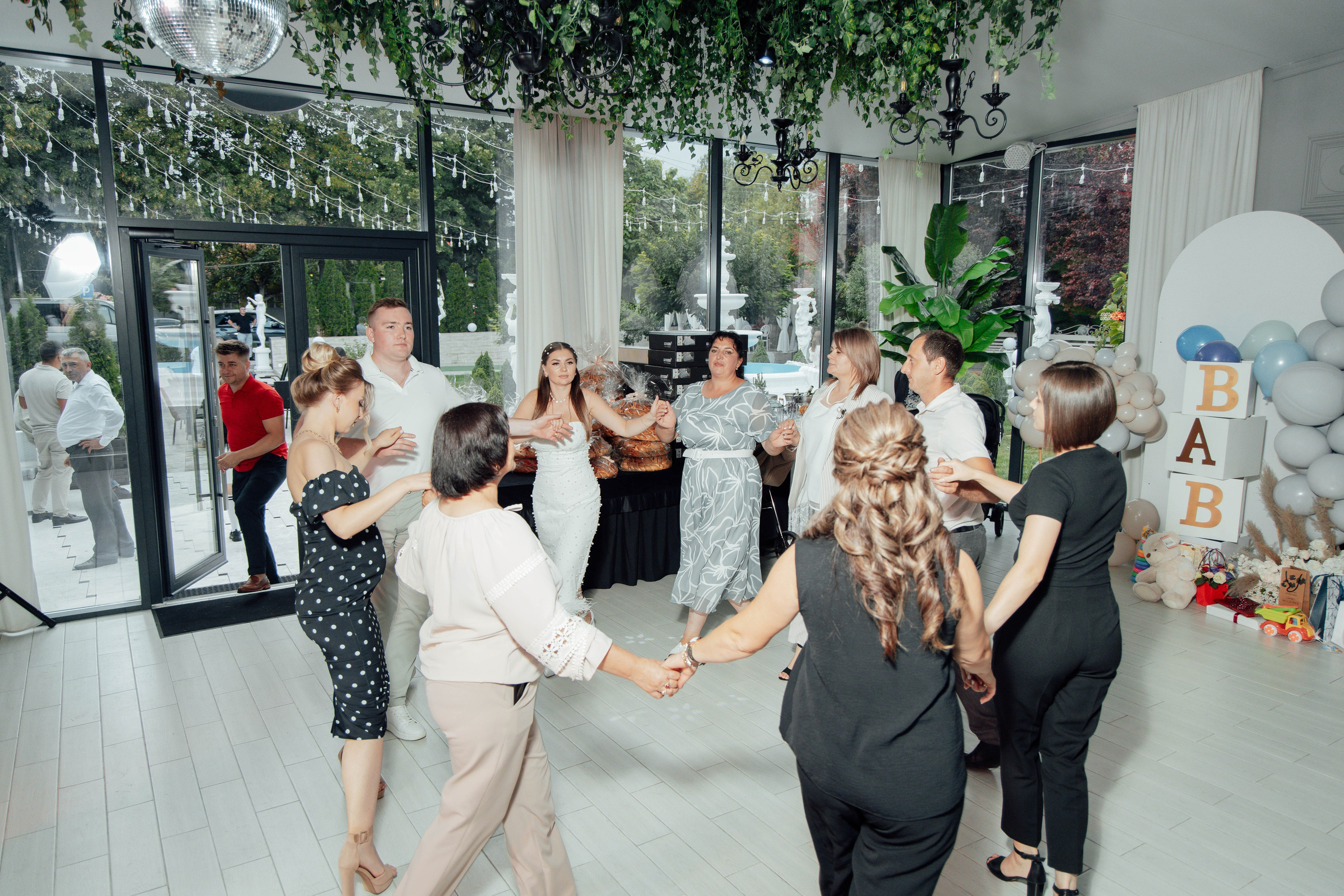 Cumetrie. Свадебный Фотограф, Детский и семейый Фотограф Молдова