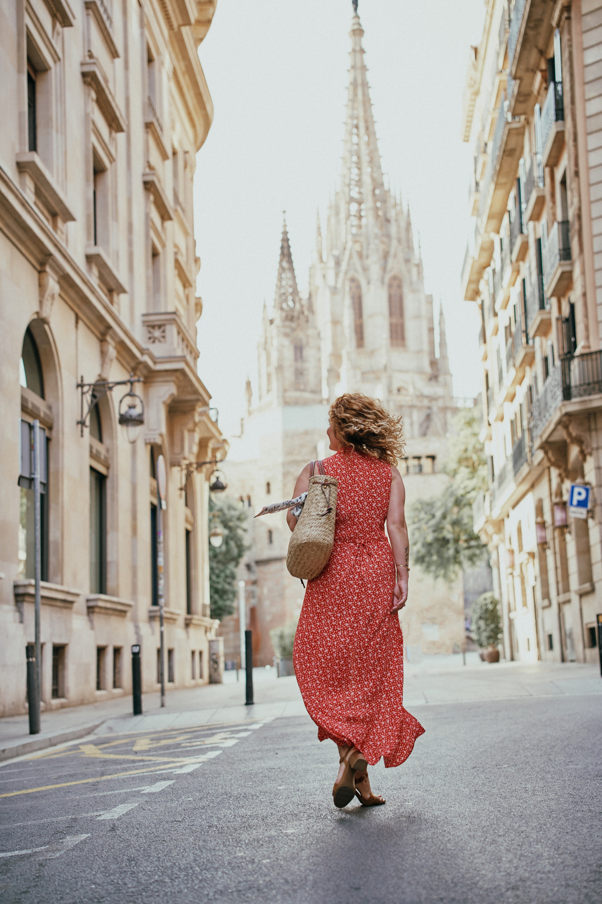 Красное платье. Кристина. Фотограф в Барселоне Жанна Захарченко