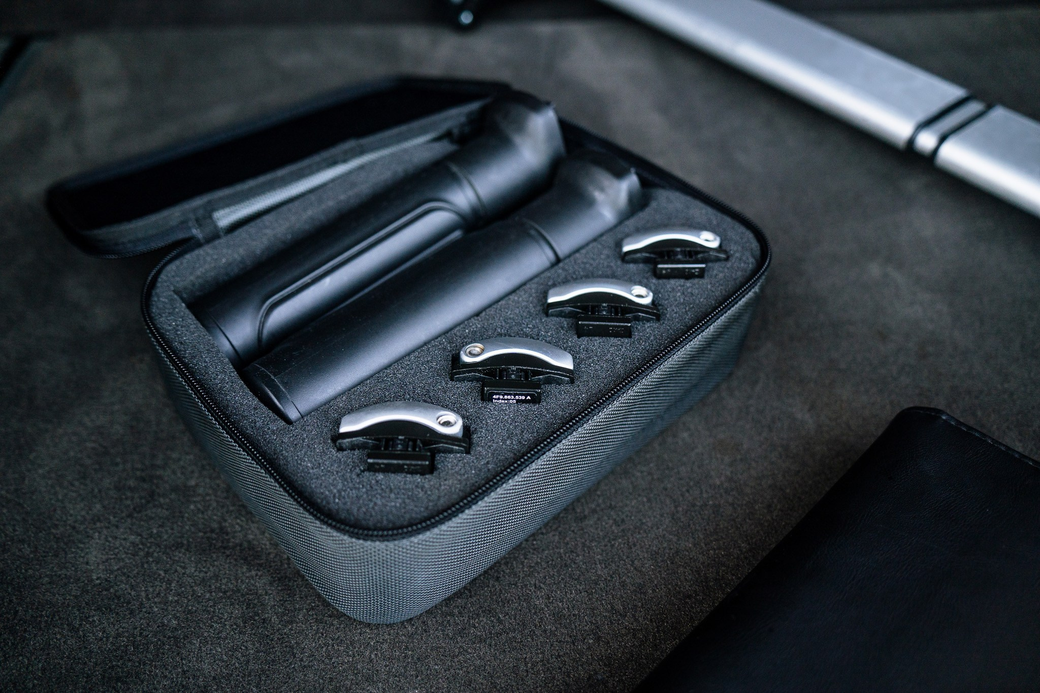 PORSCHE macan. LOHA VISUALS — AUTOMOTIVE PHOTOGRAPHY