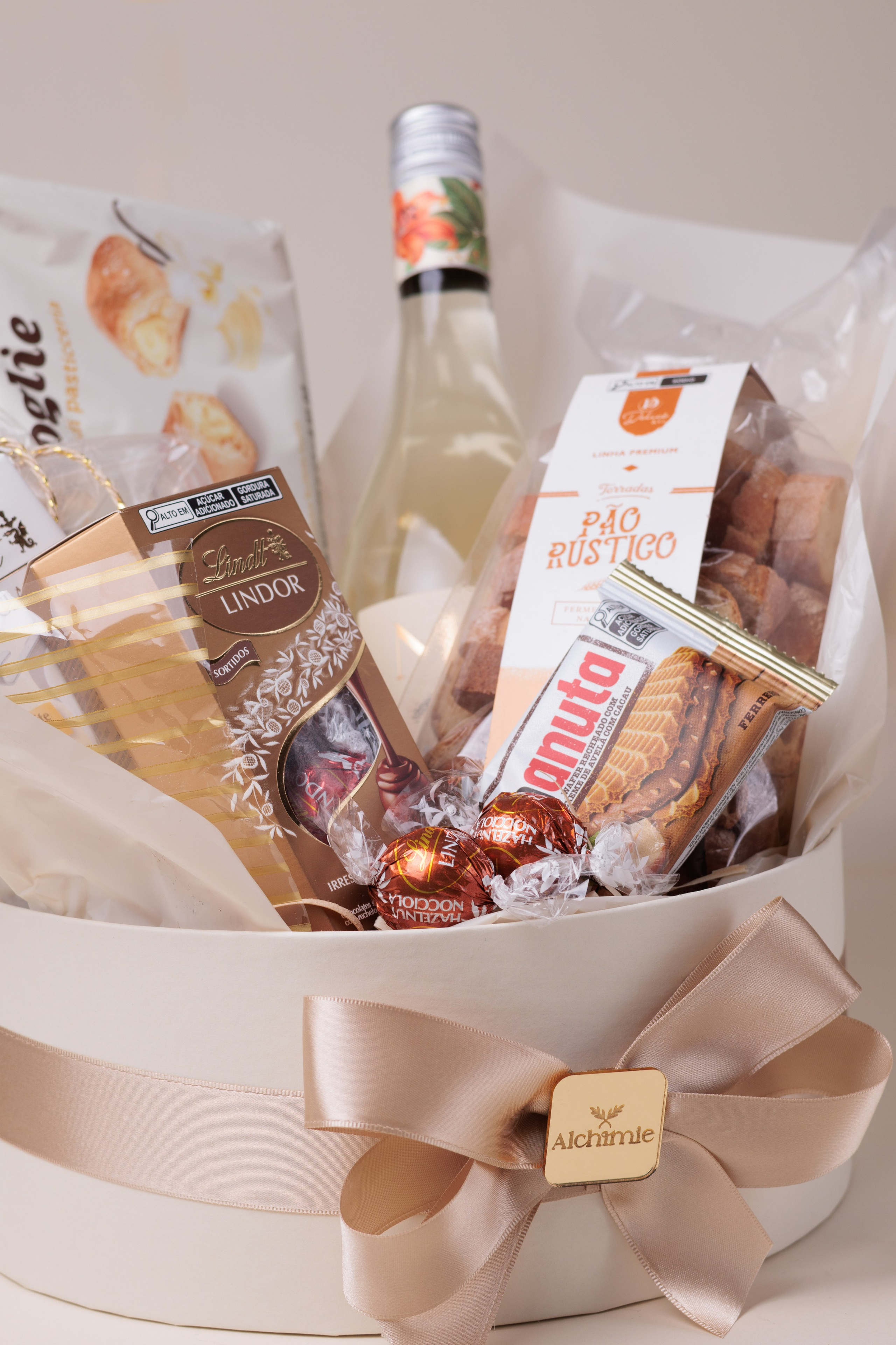 Fotografia Publicitária de Cesta Presente Premium | Encanto & Arte. Luan Hobold Fotografia