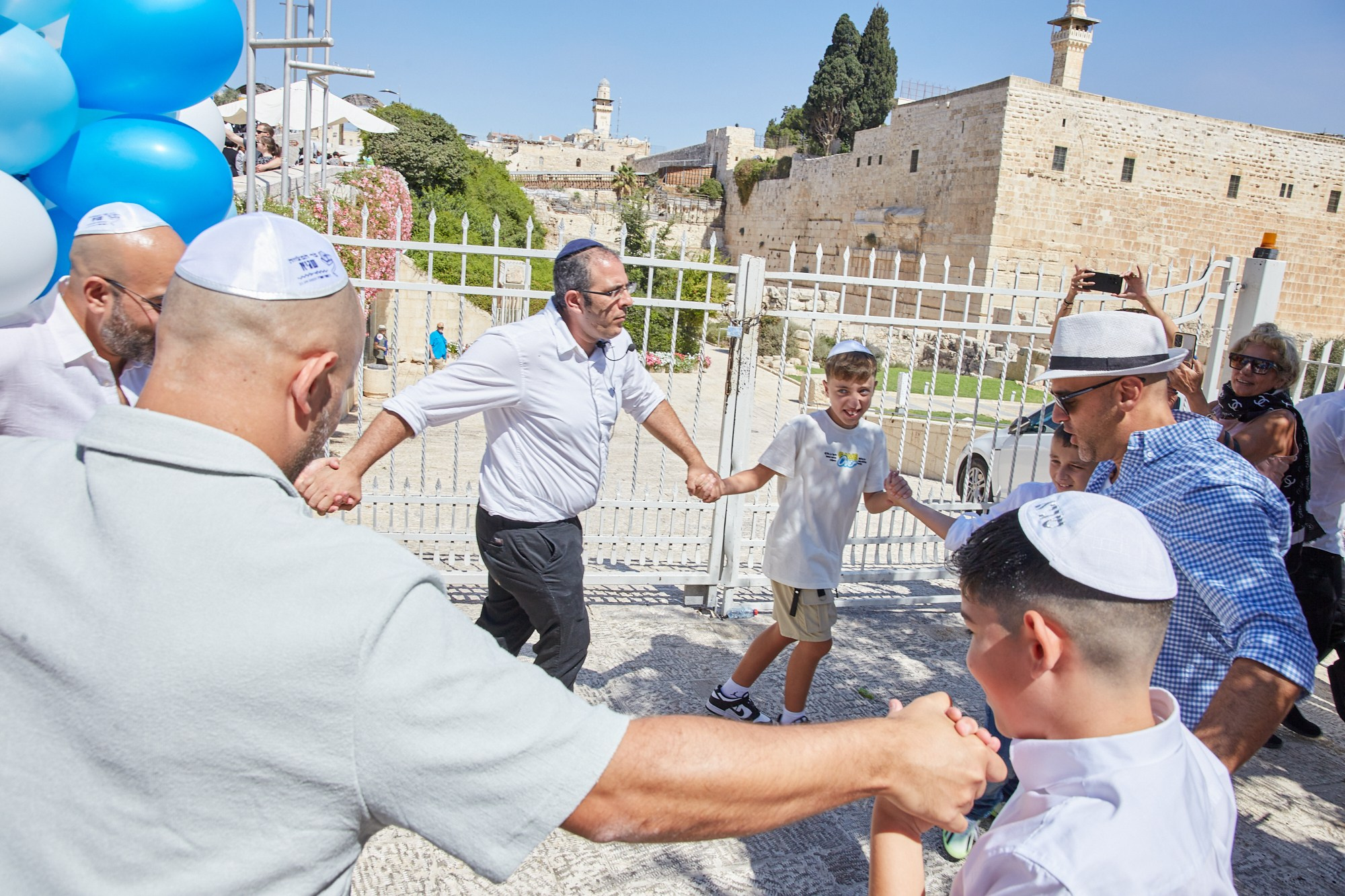 Бар-мицва на Котеле. Портретный и репортажный фотограф в Израиле Рома Бирман
