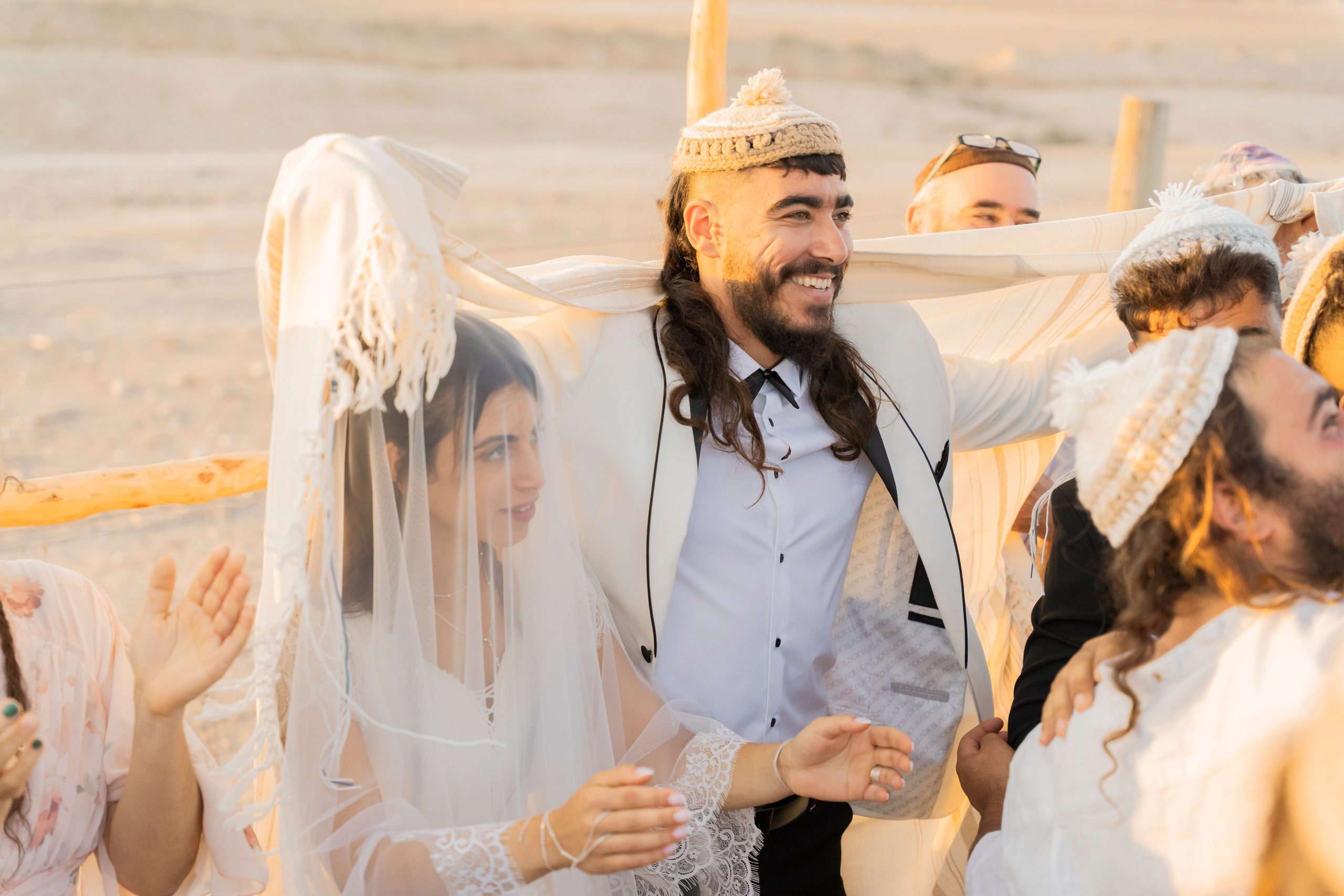 אביה ואחיה. יוסף מזרחי צילום חתונה, ברית וזוגיות. צלם מקצועי שאוהב להוציא אתכם הכי יפים ברגעים הכי מרגשים