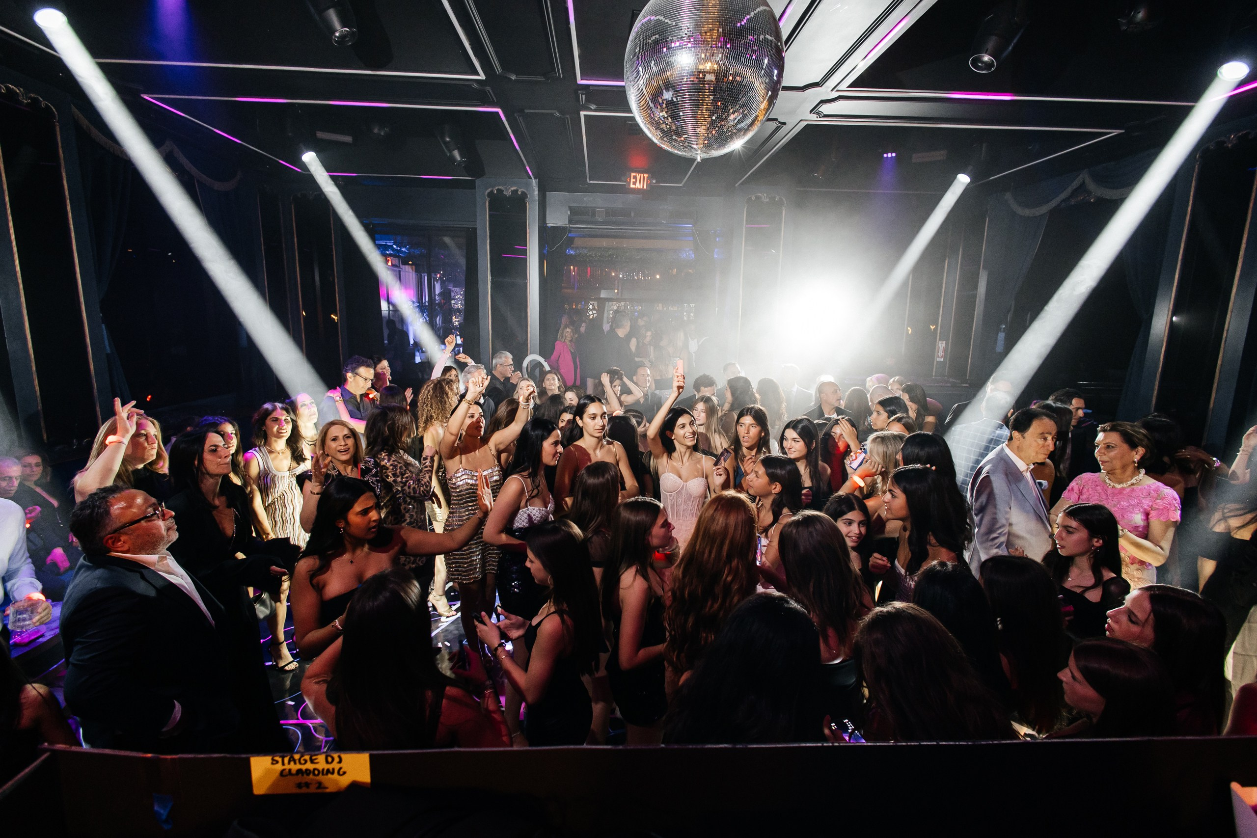 Mitzvah gallery 2. Photographer Andrei White