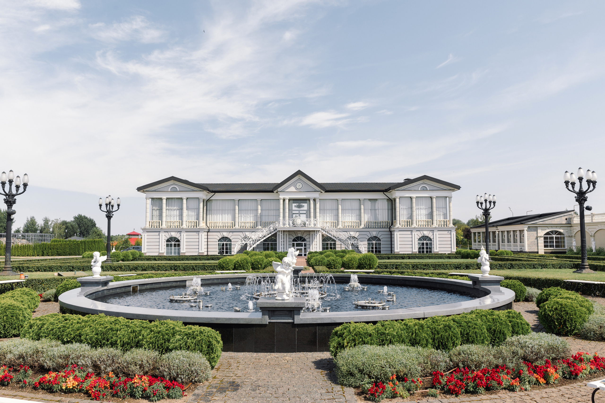 Versailles-park. Wedding photographer in Florida