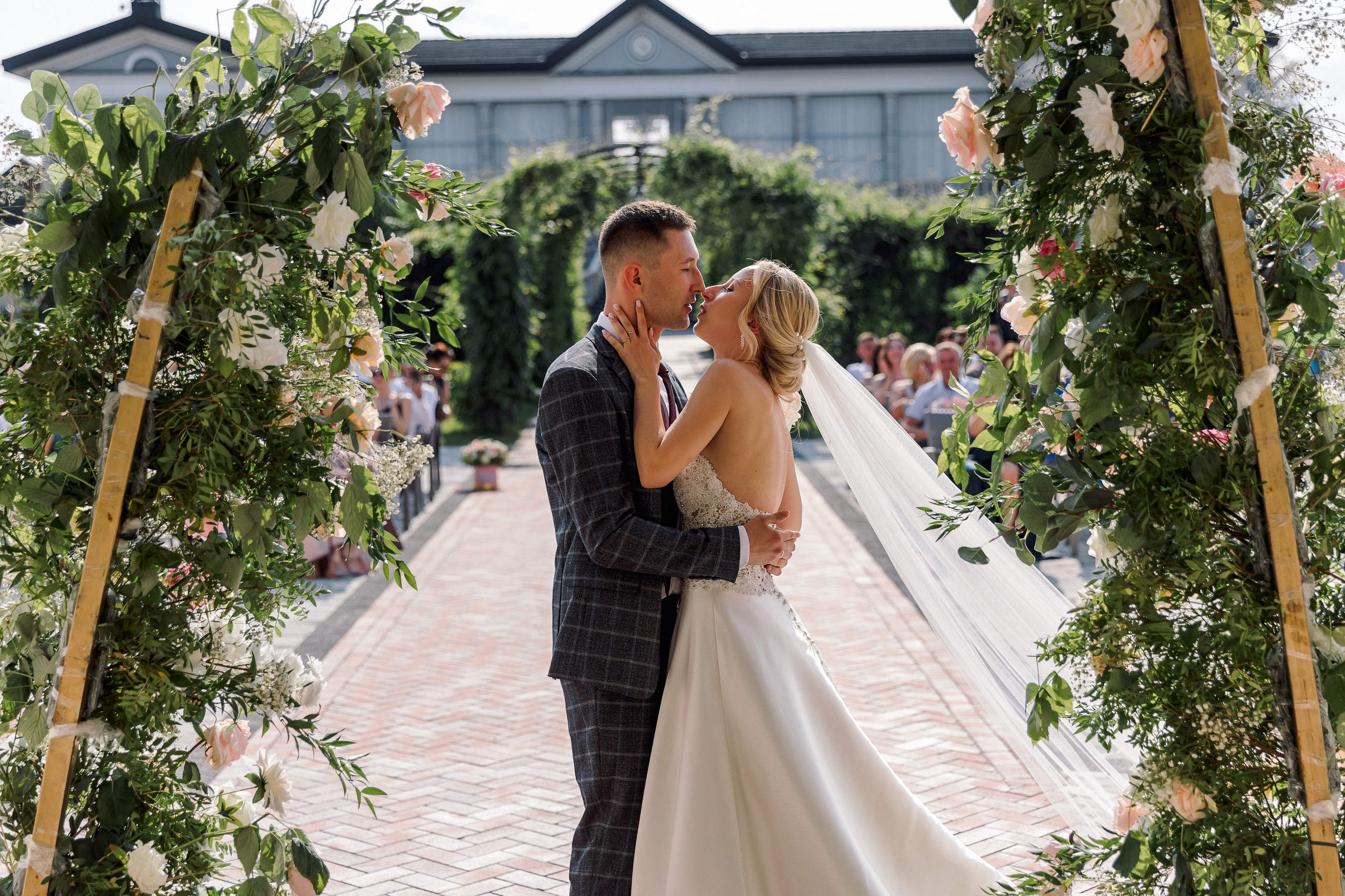 Versailles-park. Wedding photographer in Florida