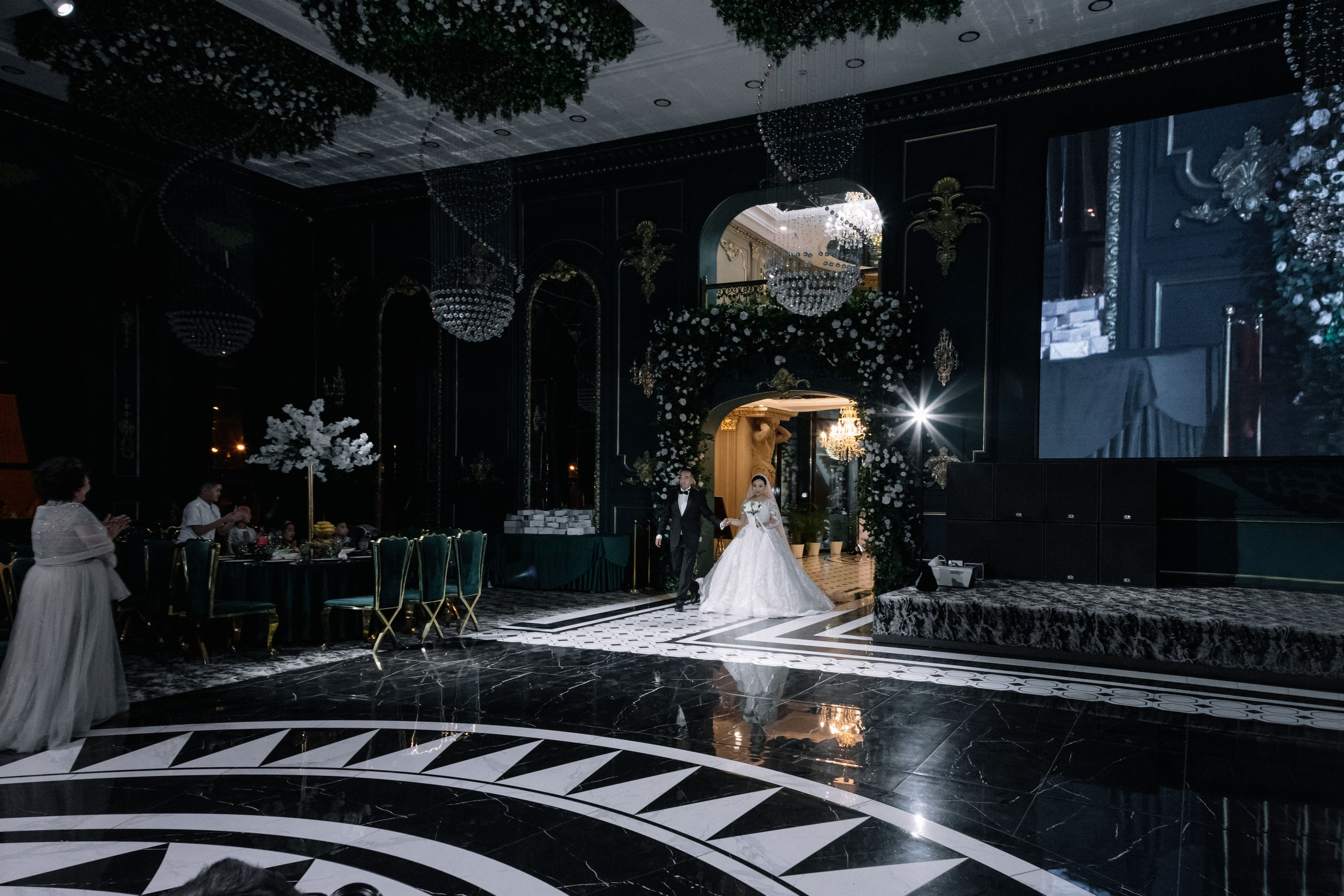 Anvar & Akimai. Свадебный фотограф в Бишкеке