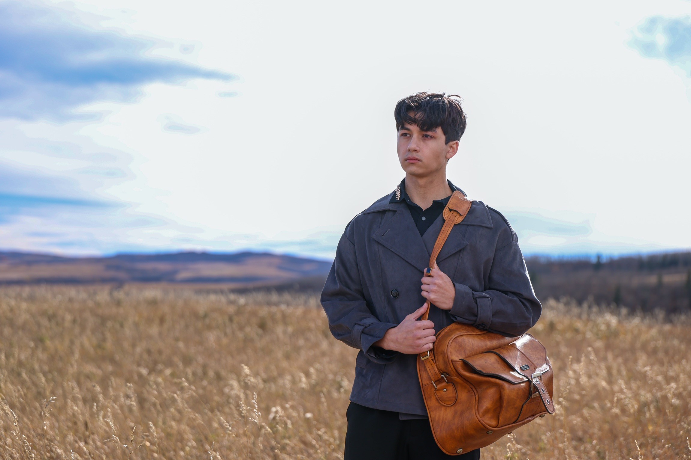 Ross Henderson. Qura Creative — A Multidisciplinary Creative House for Styling, Fashion Direction, Photography & Visual Storytelling