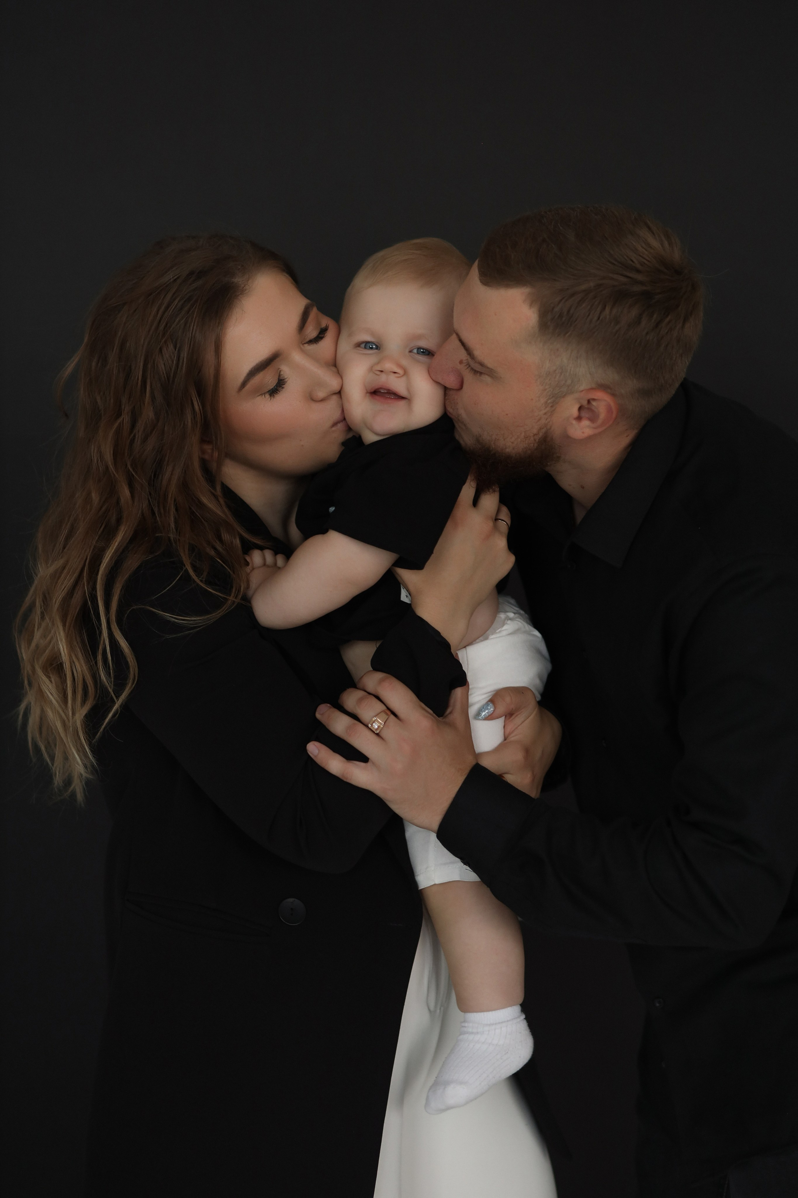 Прайсы. Фотограф женского портрета и беременности Лана Алпысова