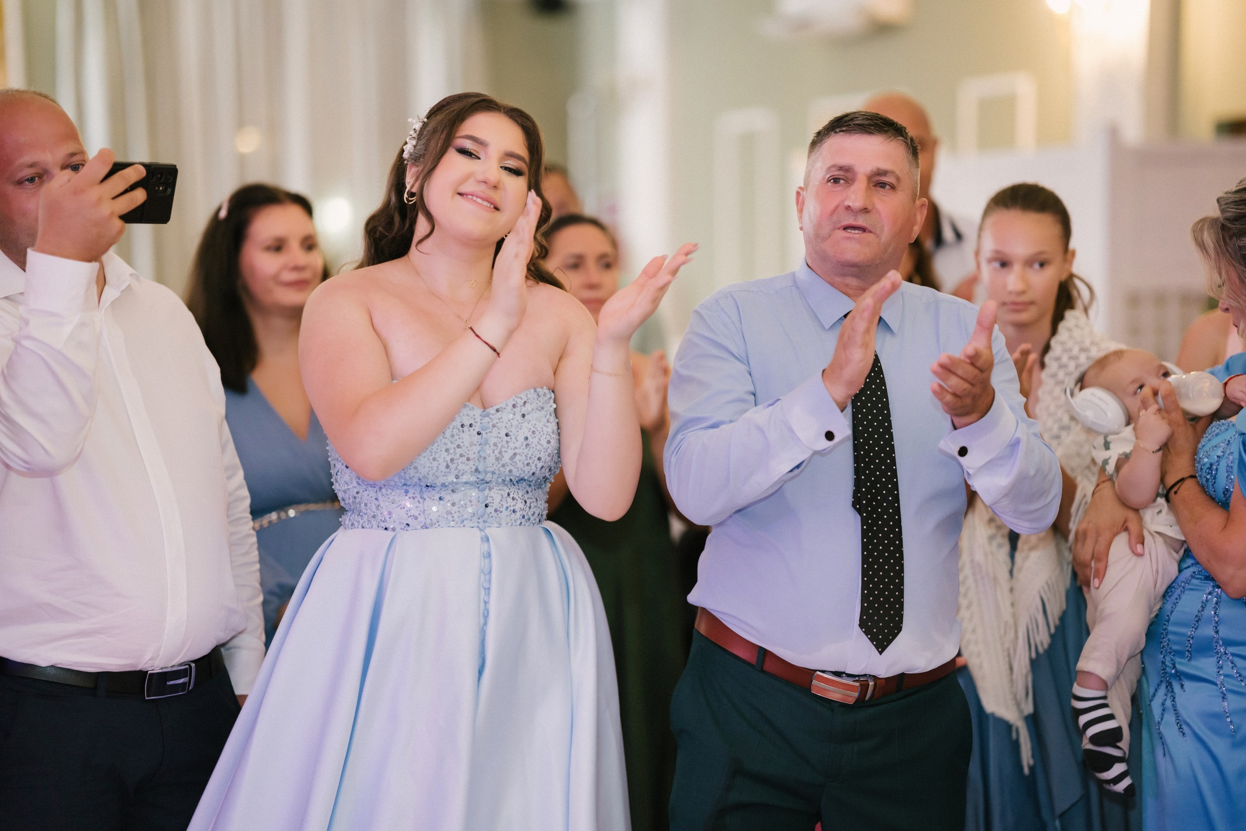 - mireasă Lavinia pregătire casa părintească Hârlău- mire Mihai pregătire Flămânzi cavalerii de onoare- fotograf nuntă Casa Jorovlea- ședință foto miri Mihai și Lavinia- nuntă elegantă Casa Jorovlea- fotografie de nuntă naturală România- domnișoare de onoare pregătire mireasă- emoții nuntă biserică- dansul mirilor Casa Jorovlea* fotograf profesionist nuntă Botoșani Iași* fotografie documentară de nuntă- familie și prieteni la nuntă- nași Mihai și Nicoleta nuntă- portret mireasă în lumină naturală- petrecere nuntă Casa Jorovlea- Nuntă Mihai și Lavinia – momente emoționante din ziua nunții, pregătirile mirilor în Hârlău și Flămânzi, ceremonia religioasă și ședința foto realizată de  AlinoFotoStudio -  Mireasa Lavinia în timpul pregătirilor la Hârlău-  Mihai pregătit de cavalerii de onoare în Flămânzi - Ceremonia religioasă a mirilor Mihai și Lavinia-Ședință foto romantică de nuntă Mihai și Lavinia - Dansul mirilor la petrecerea de nuntă -  fotograf nuntă Iași-  fotograf nuntă Botoșani- wedding photography Romania- AlinoFotoStudio - AlinoFotoStudio - Alin Chirilă fotograf - fotograf Botoșani - fotograf Iași - fotograf Hârlău - fotograf Bacău - fotograf Suceava - fotograf București - fotograf Neamț - servicii foto video - fotograf evenimente - fotograf nuntă - fotograf botez - wedding photographer Romania - ședință foto nuntă - fotografie de eveniment - wedding photography - fotografie profesională - fotograf profesionist România- povestitor prin fotografie, servicii foto - video -profesionale