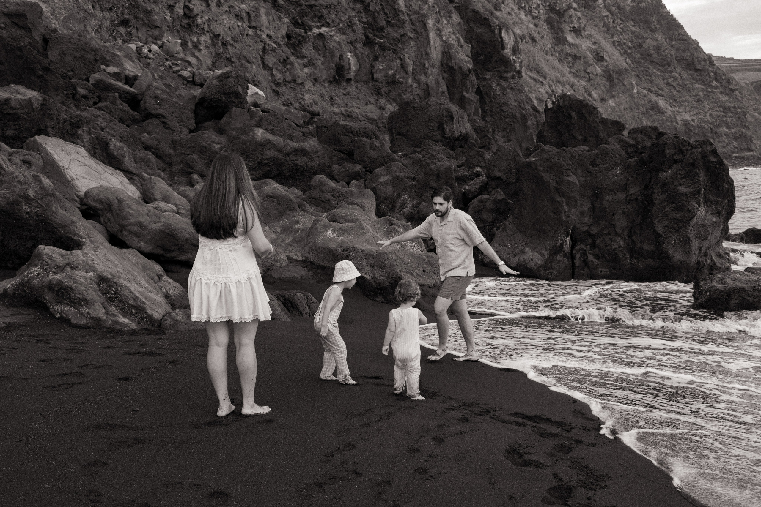 Jessica, Brian, Theo & Charlie. IRINA KALMYKOVA | PHOTOGRAPHER AZORES