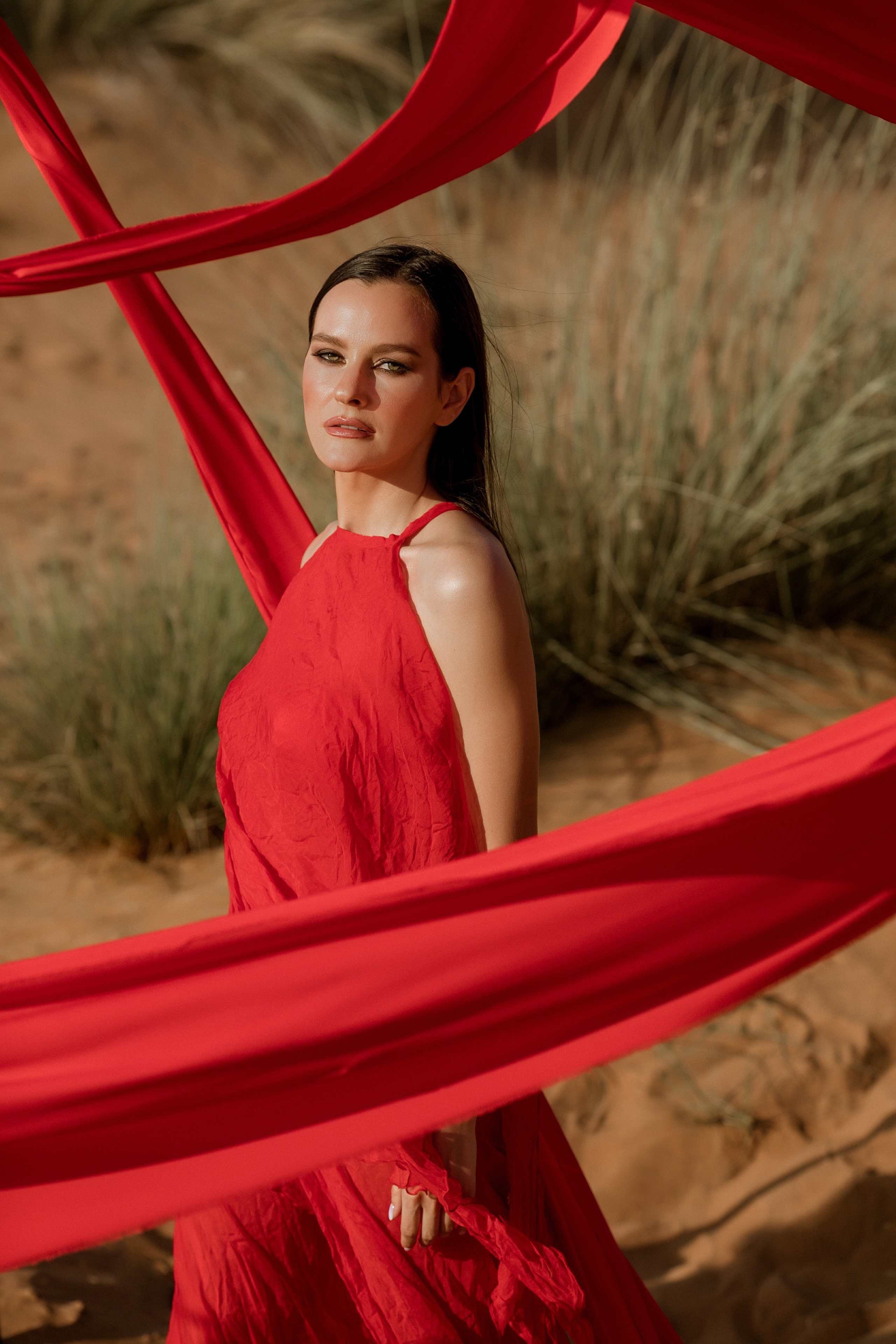 Tamara. Behind the red curtain. Портретний та весільний фотограф Надія Онода