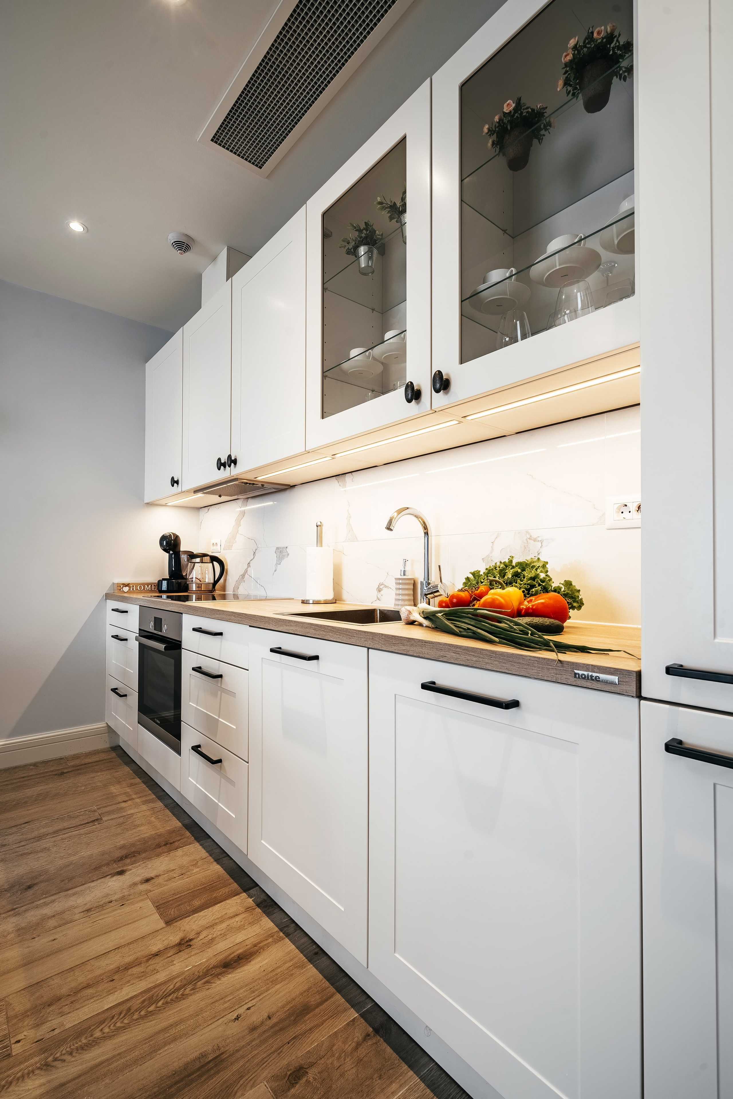 Real Estate Photography. Montenegro. EVAN ARISTOV WEDDING PHOTOGRAPHY — Seattle Wedding Photographer