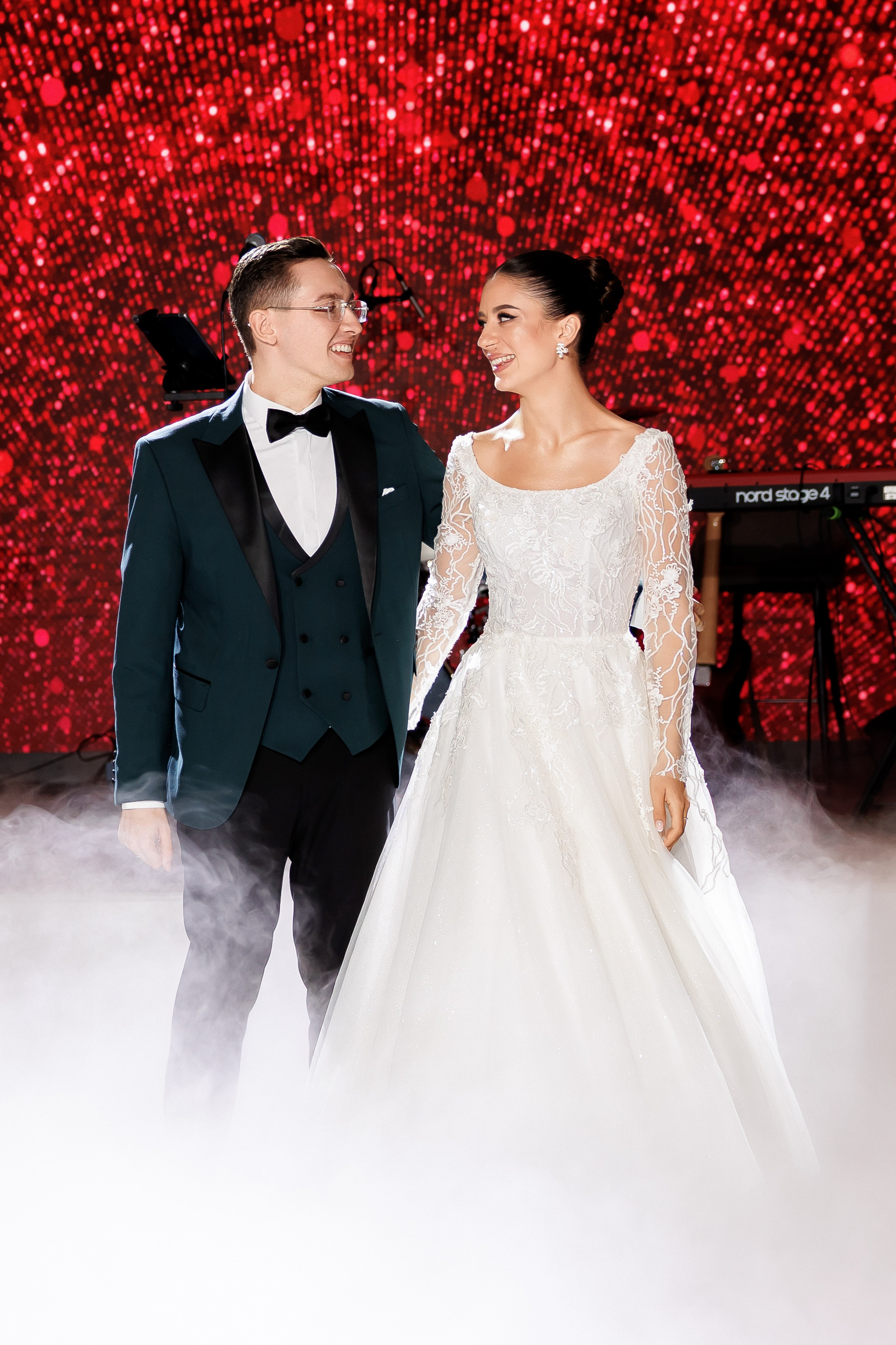 Serghei & Erica — Queen Residence. Servicii Foto și Video 067188353