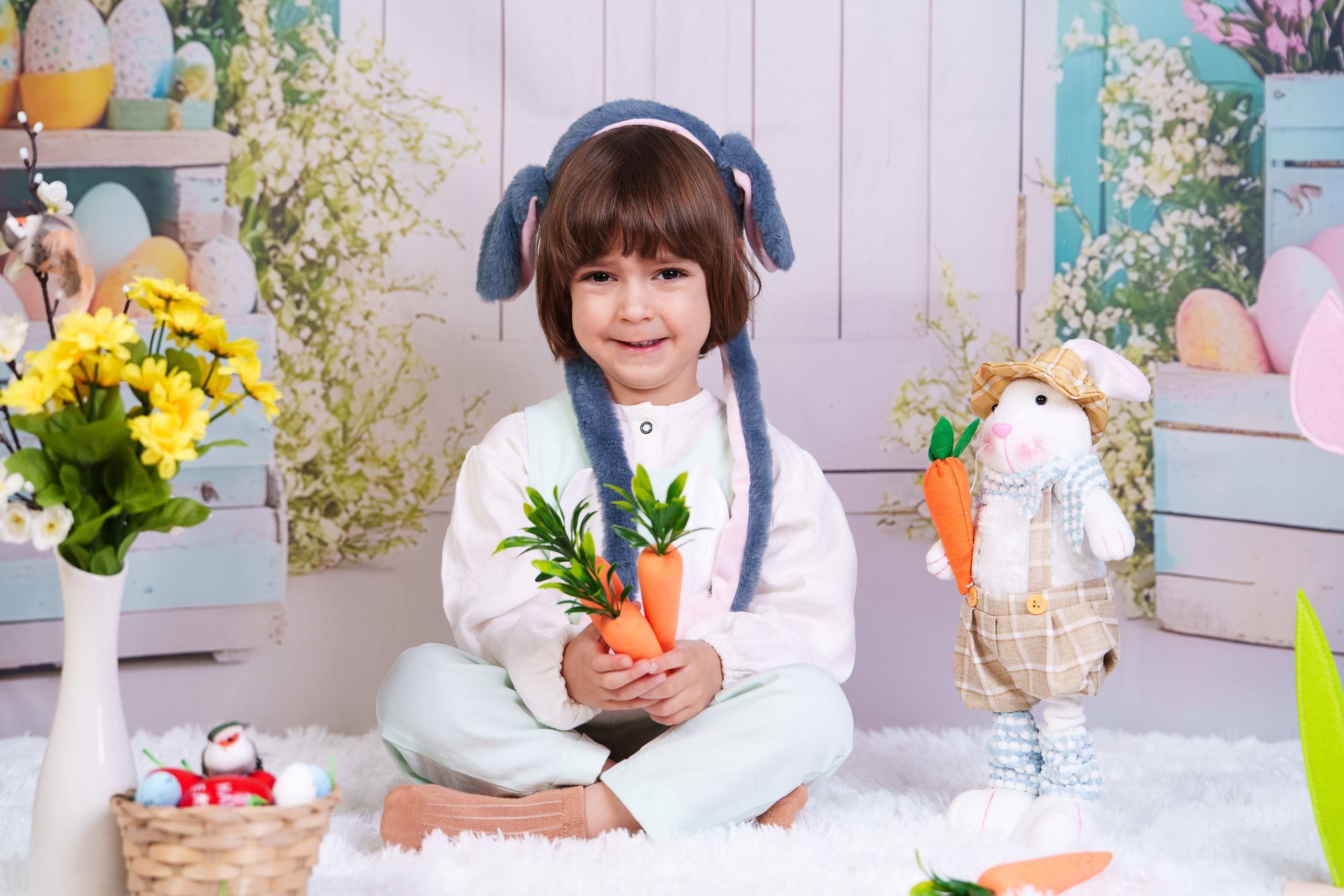 Sedinta foto Paste - Gradinita Miniterra. Liviu Andrei - Fotograf