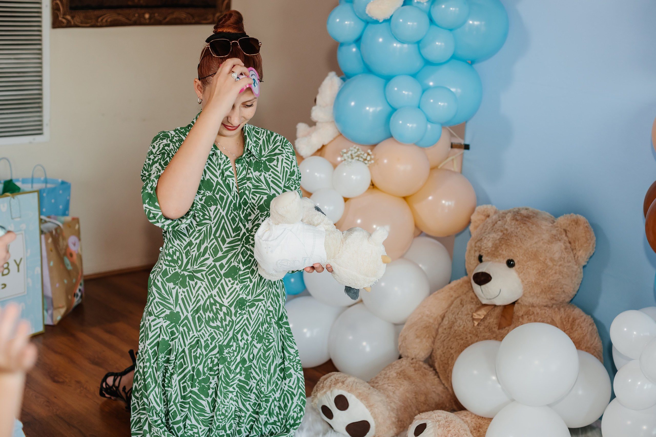 10.01.2022 Baby shower. Wedding family event photographer in Chicago Nick Yushevich