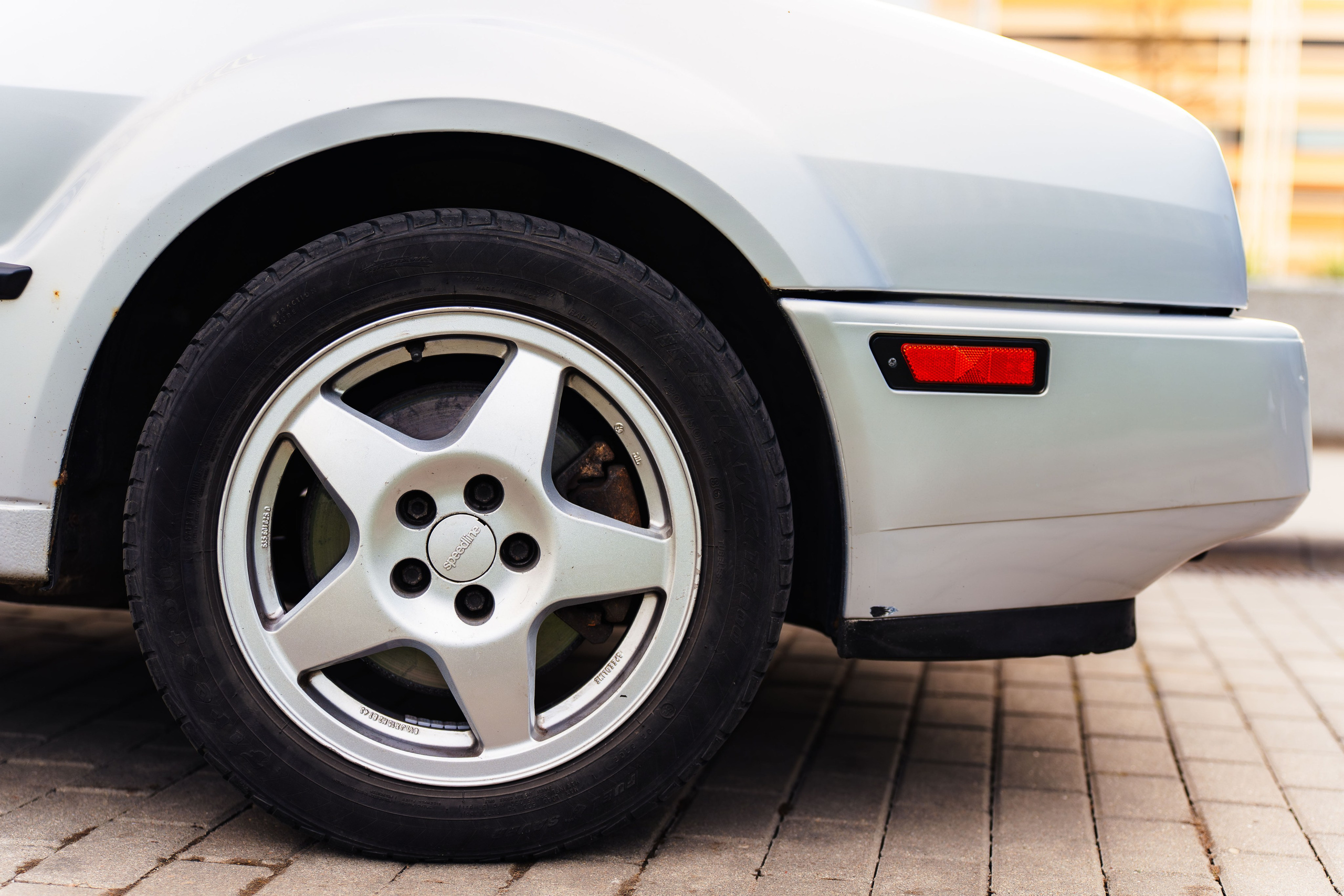 VW Corrado VR6. OnePIXEL