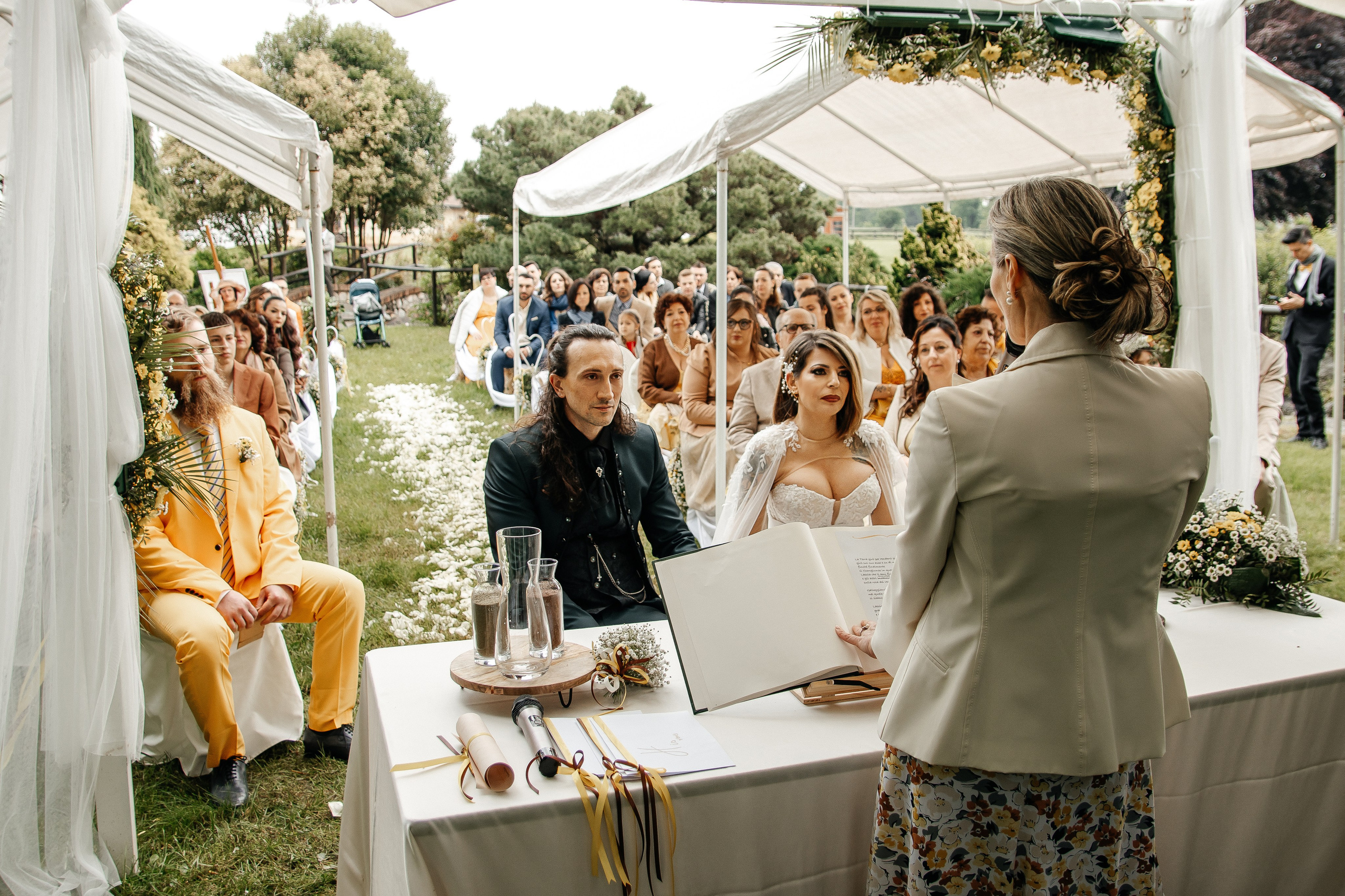 Wedding. Wedding and elopement photographer Italy Tuscany Como Milan Pavia Marija Galaka