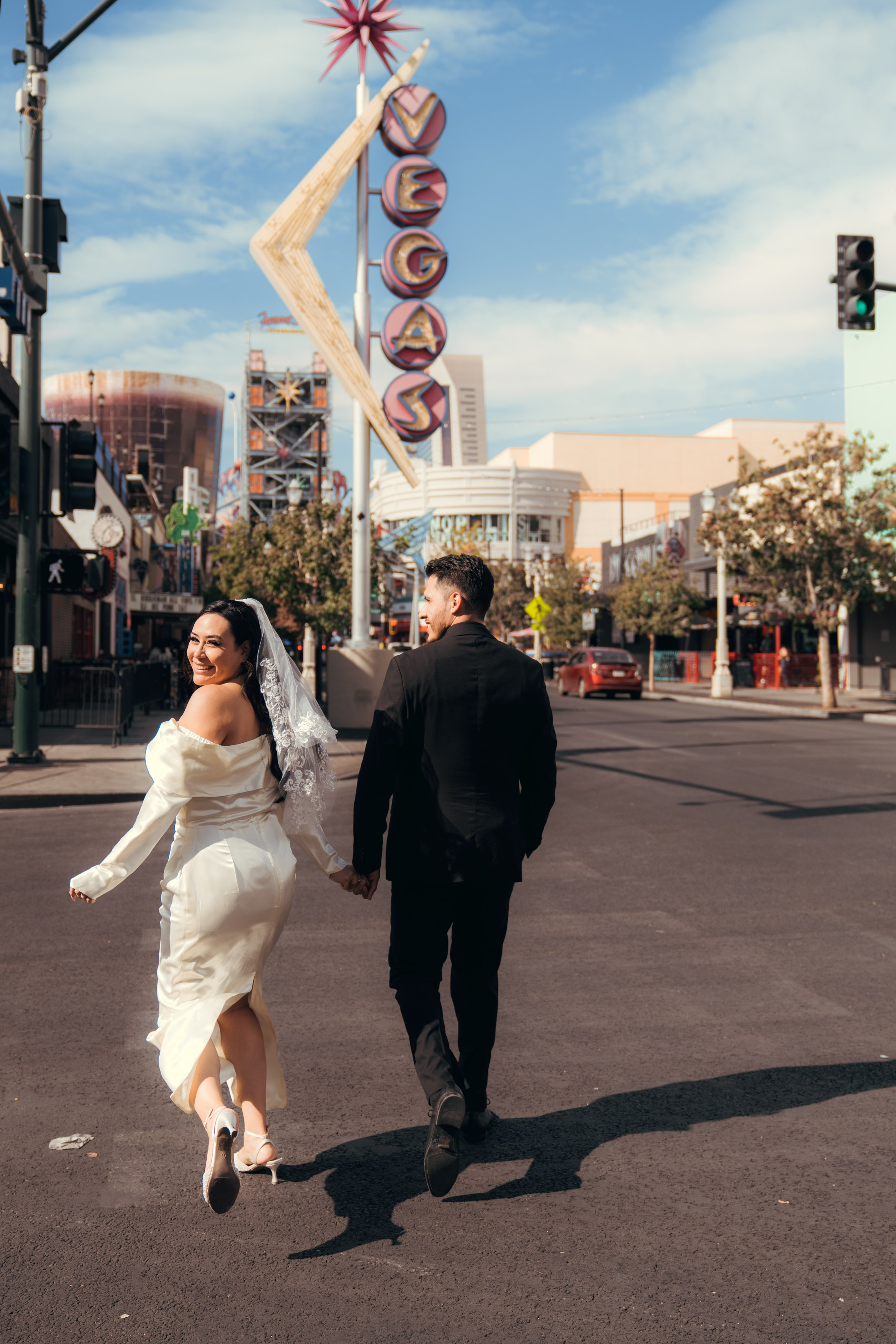 Celeste&Alejandro. Wedding & elopement photographer Viktoriya Kravtsov. Las Vegas