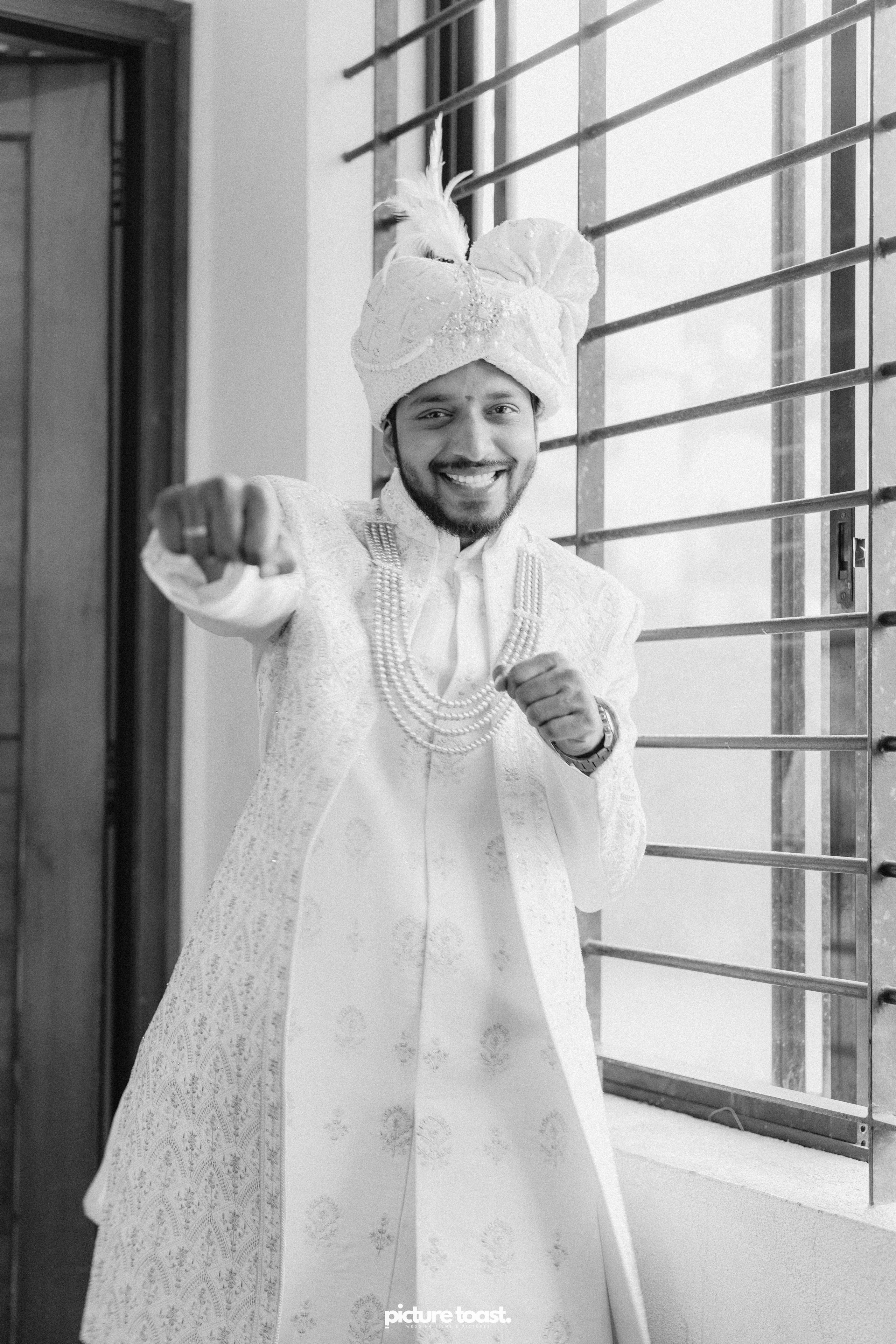 Embracing tradition, creating timeless memories. Fine art Wedding Photographers in India & Canada