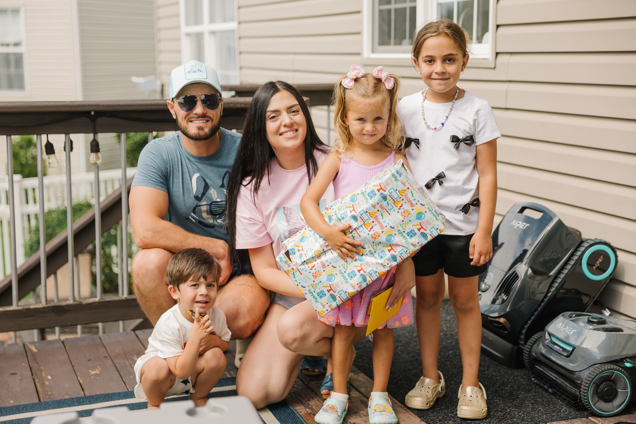 Birthday Party. Wedding family event photographer in Chicago Nick Yushevich