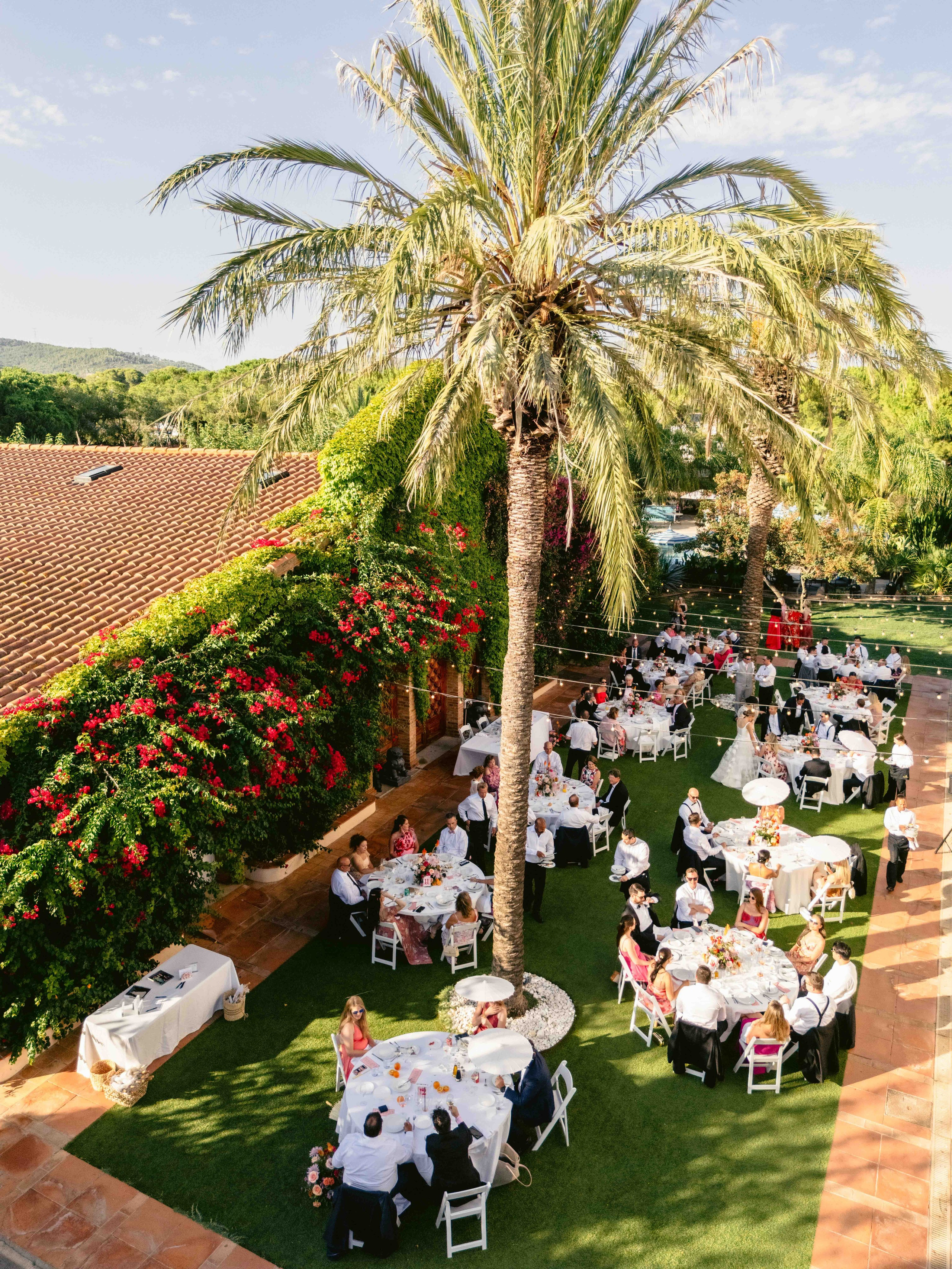 Wedding in Barcelona — Gran Vila Rosa. Hochzeitsfotograf Deutschland & Destination Weddings | Moderne Hochzeitsfotografie